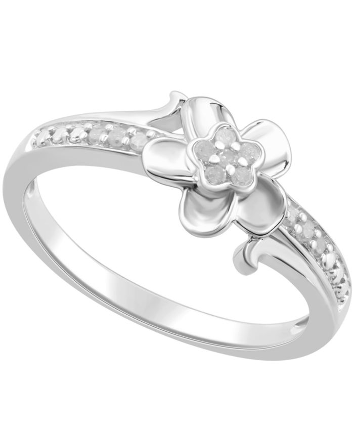 Diamond Flower Ring (1/10 ct. t.w.) in Sterling Silver