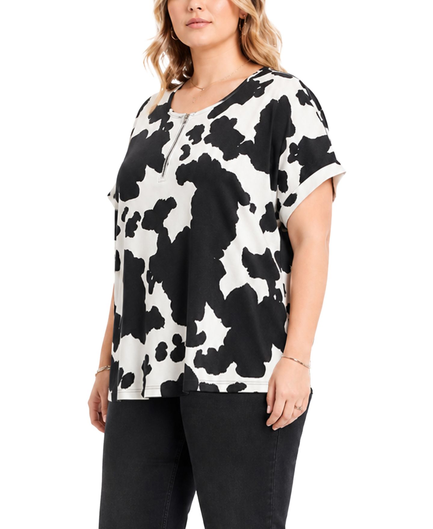 Женский топ COIN 1804 Plus Size Cow Print Dolman Rolled Short-Sleeve 1/2 Zip, цвет: Слоновая кость чёрный — фото 3