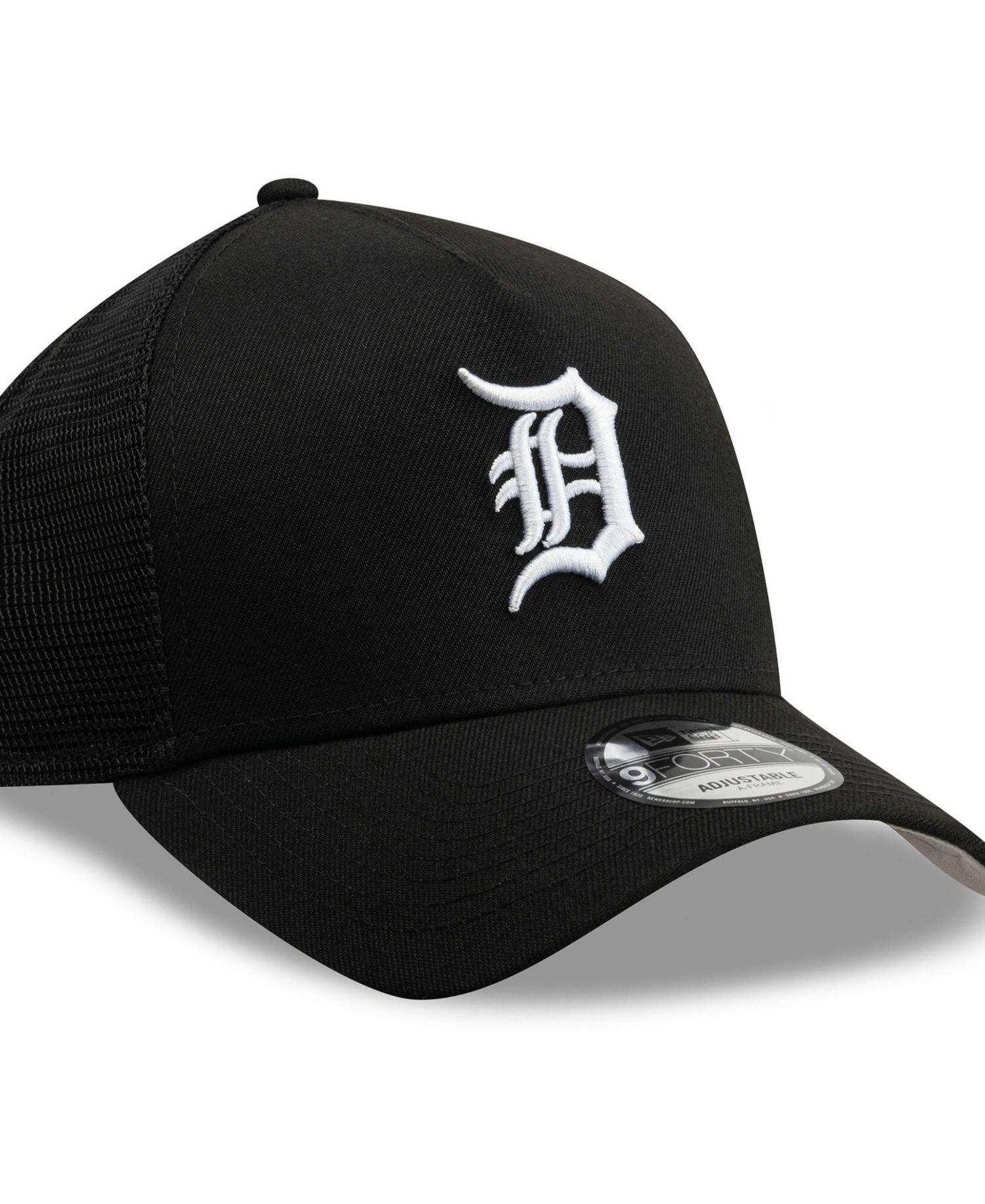 Men's Black Detroit Tigers Side Script 9FORTY A-Frame Trucker Adjustable Hat