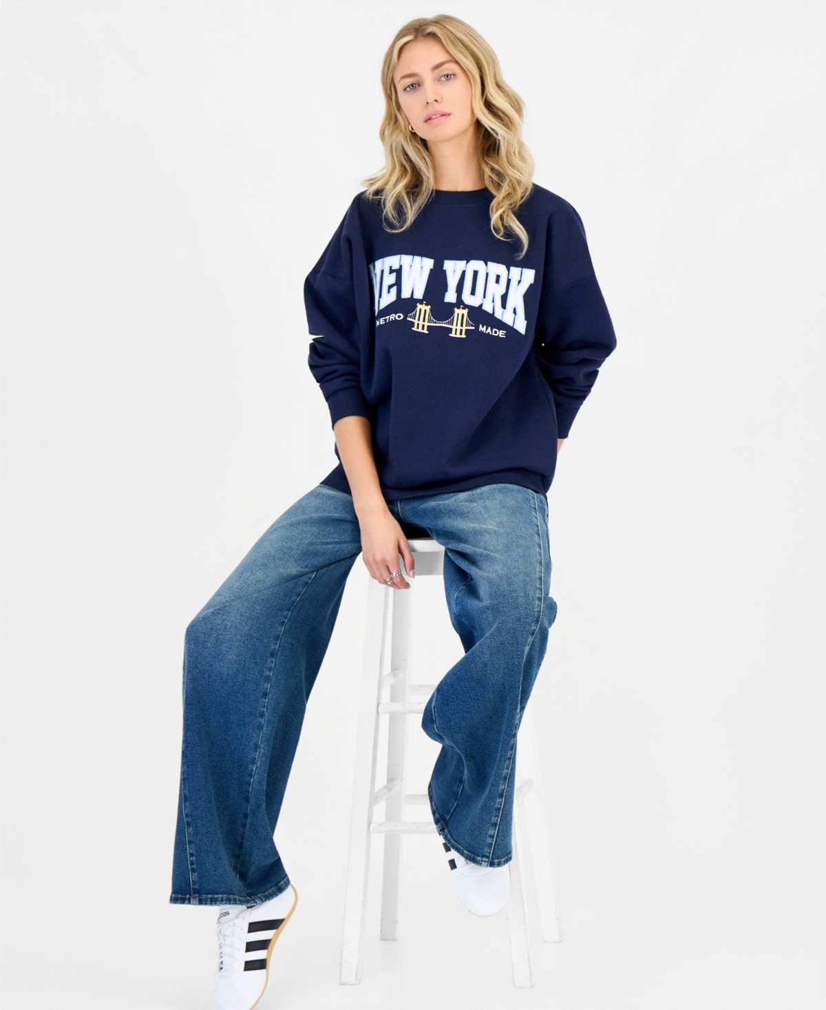 Rebel Veil Juniors' Oversized Embroidered Fleece Sweatshirt
