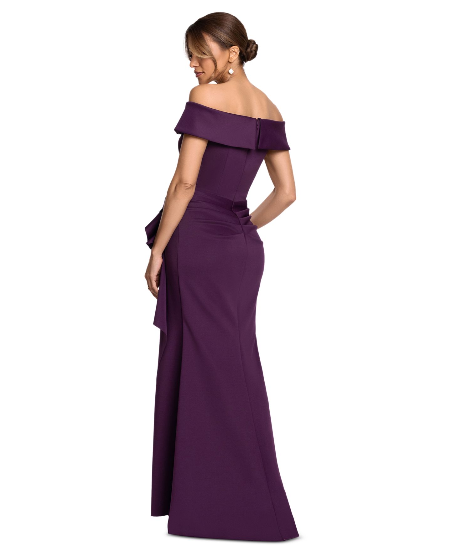 Женские платья XSCAPE Off-the-Shoulder Scuba Side-Ruffle Gown, цвет: Сливовый — фото 4