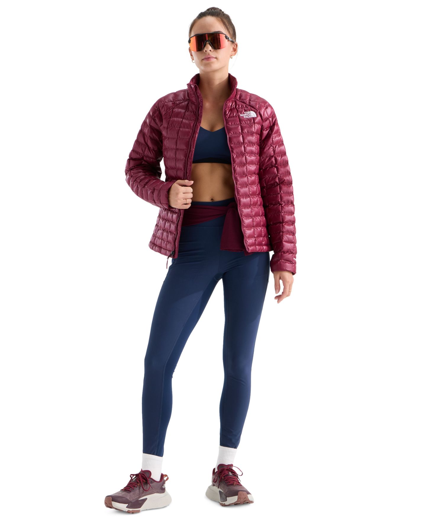 Женская куртка The North Face Thermo-Ball Puffer, цвет: Бордовый — фото 2