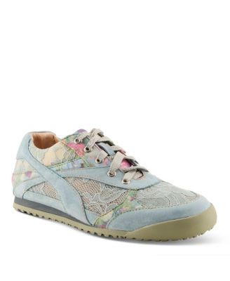 Women's Wavehello Fashion Sneaker with Cushioned Insole