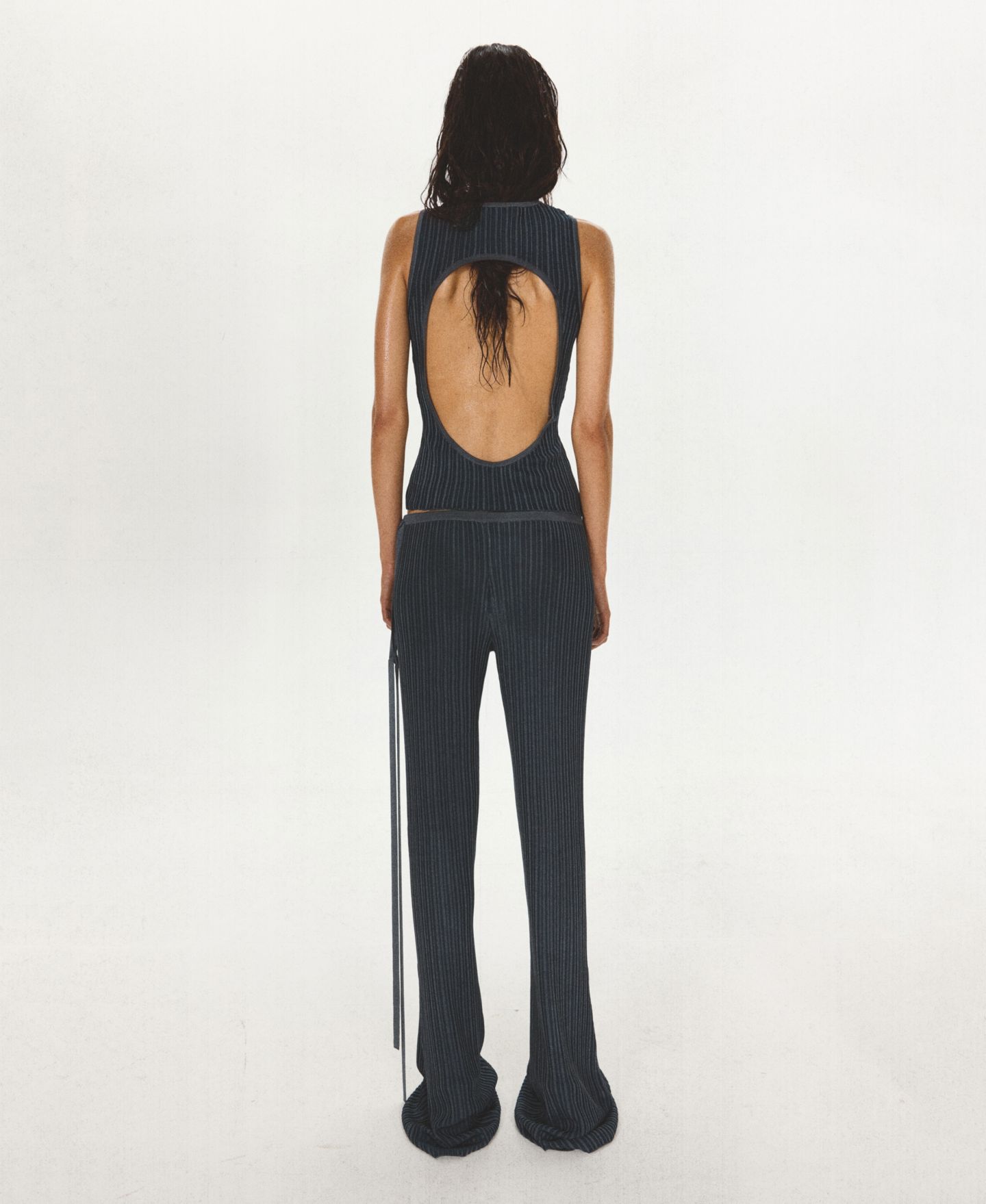 Женские брюки Mango Bow Detail Ribbed Flared, цвет: Тёмный синий — фото 3