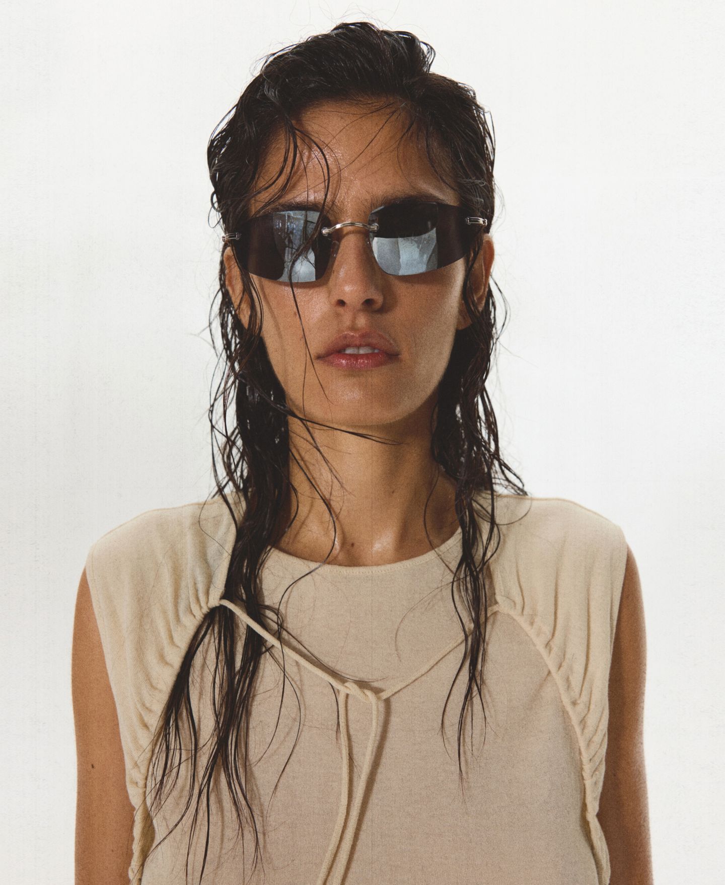 Женские топы Eckhaus Latta x MANGO Ruched Overlay, цвет: Экрю — фото 4