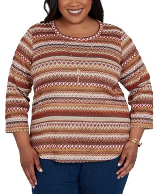 Plus Size Classic Textured Stripe Knit Top with Necklace