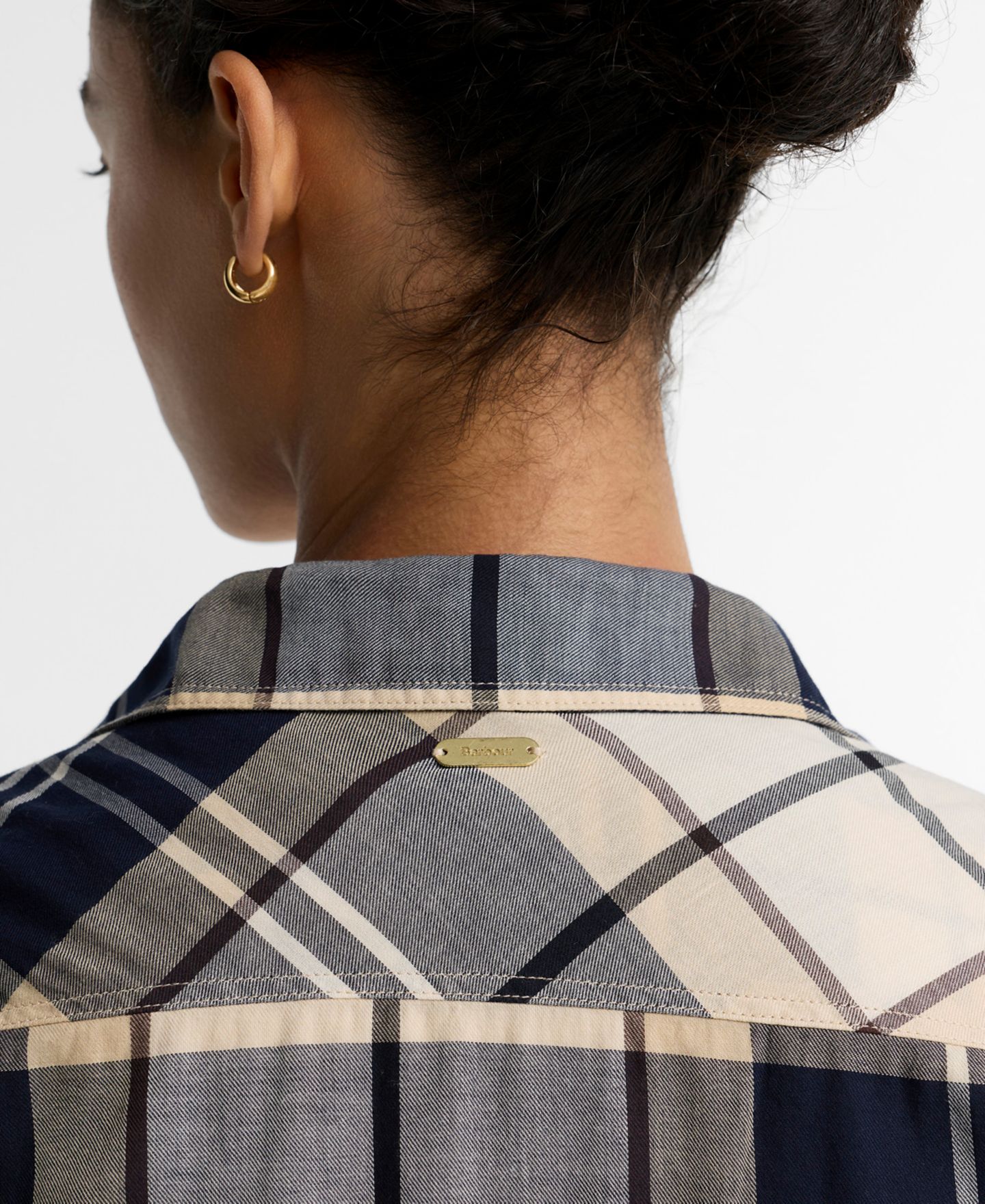 Женская рубашка Barbour Bredon в клетку с длинным рукавом, цвет: Light Birchwood Tartan — фото 5