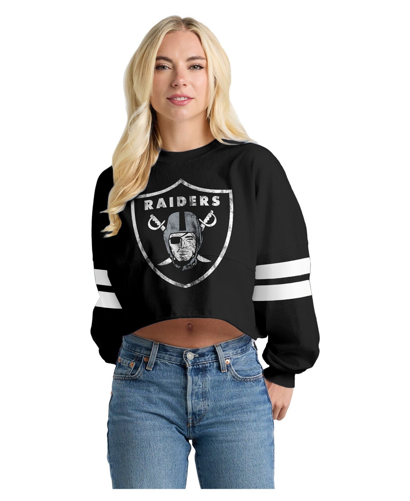 Женская футболка Spirit Jersey Las Vegas Raiders Oversized Cropped Stripe Long-Sleeve Crewneck — фото 1