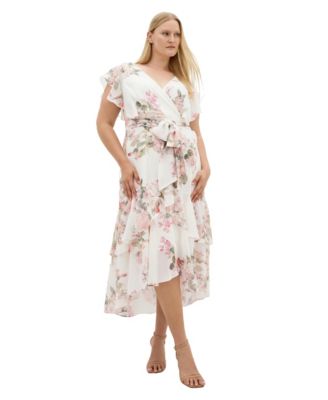Plus Size Demure V-Neck Floral Maxi Dress