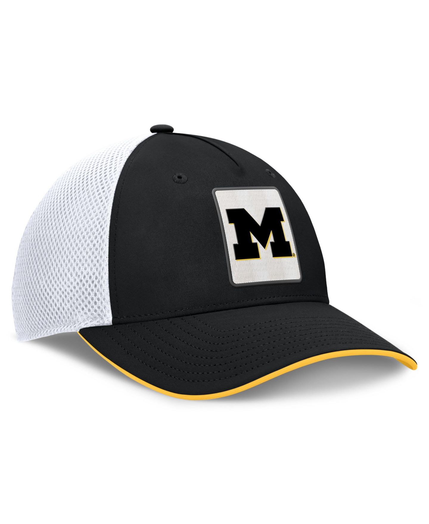 Мужская кепка Fanatics Black Michigan Wolverines 5-Panel Matter Flex Hat — фото 3