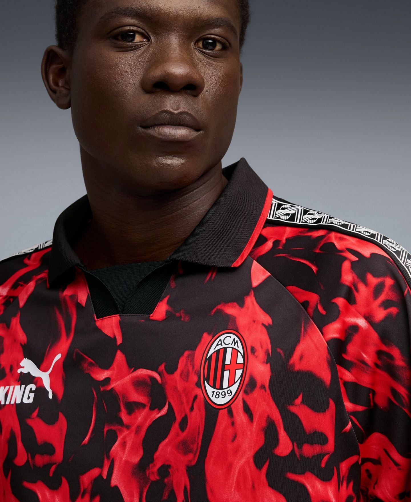 Мужской топ PUMA Red AC Milan King Retro Jersey — фото 4