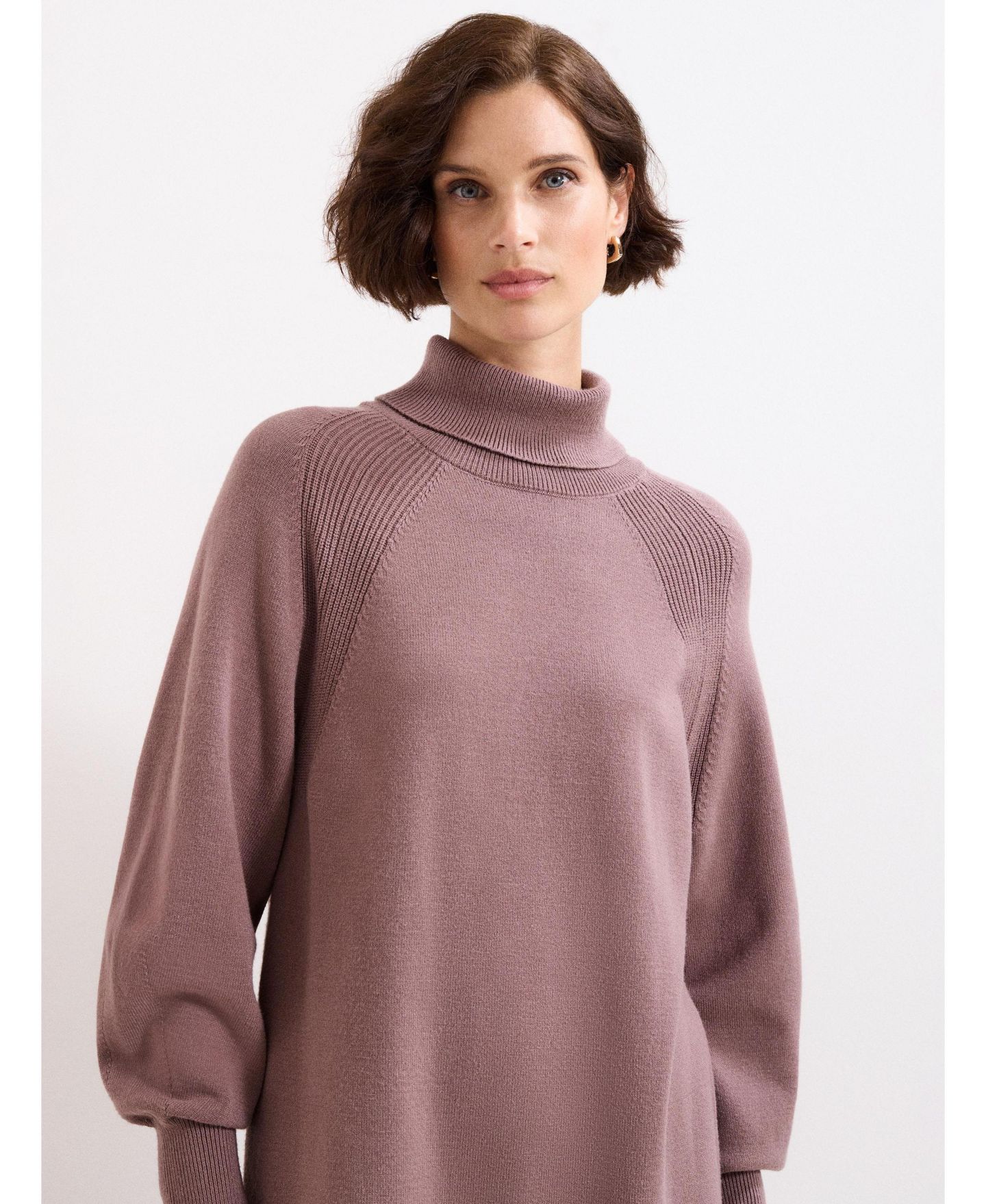 Женское платье Phase Eight Ellie Turtleneck Blouson-Sleeve Jumper, цвет: Латте — фото 5