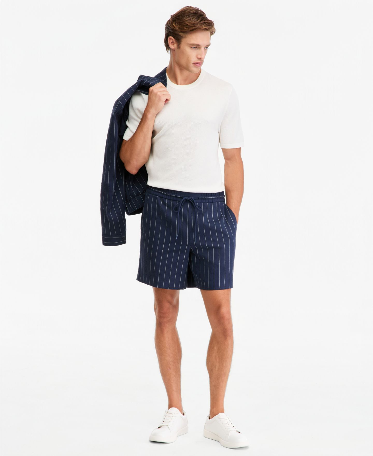 Мужские шорты Alfani Camden Short Linen-Blend Plaid, 7" Inseam, цвет: Тёмно-синий — фото 1
