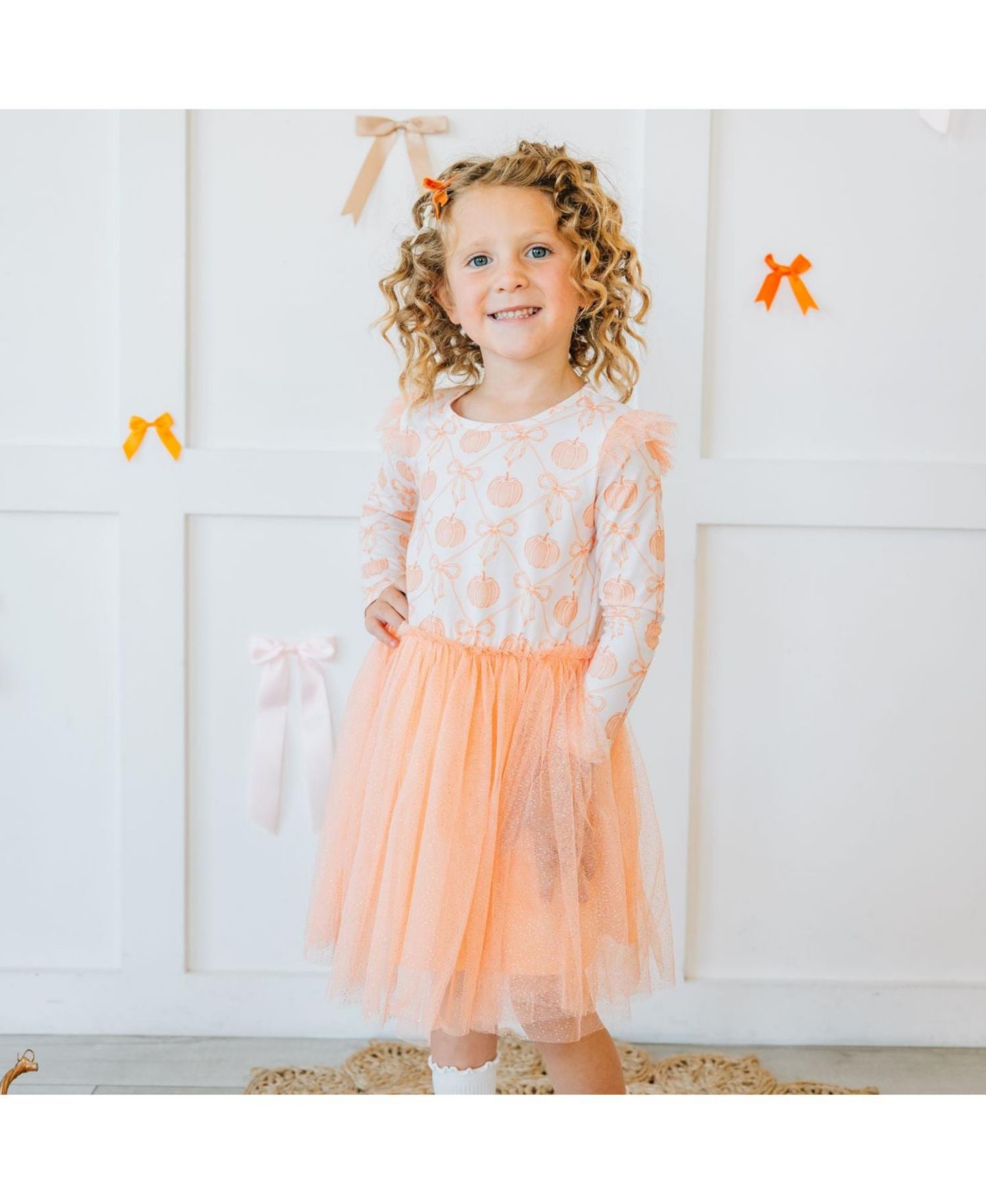 Платье Sweet Wink Pumpkin Bow Trellis Long Sleeve Tutu Dress для девочек, цвет: Мягкий персиковый — фото 2