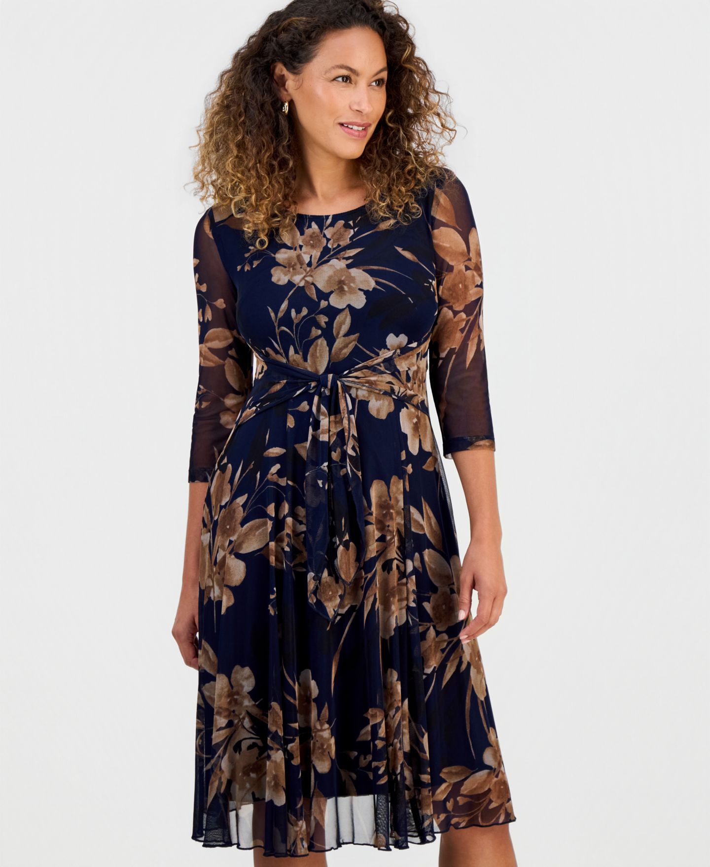 Женское платье Connected Petite Tie-Waist Floral-Print Fit-and-Flare Midi, цвет: Тёмно-синий — фото 2