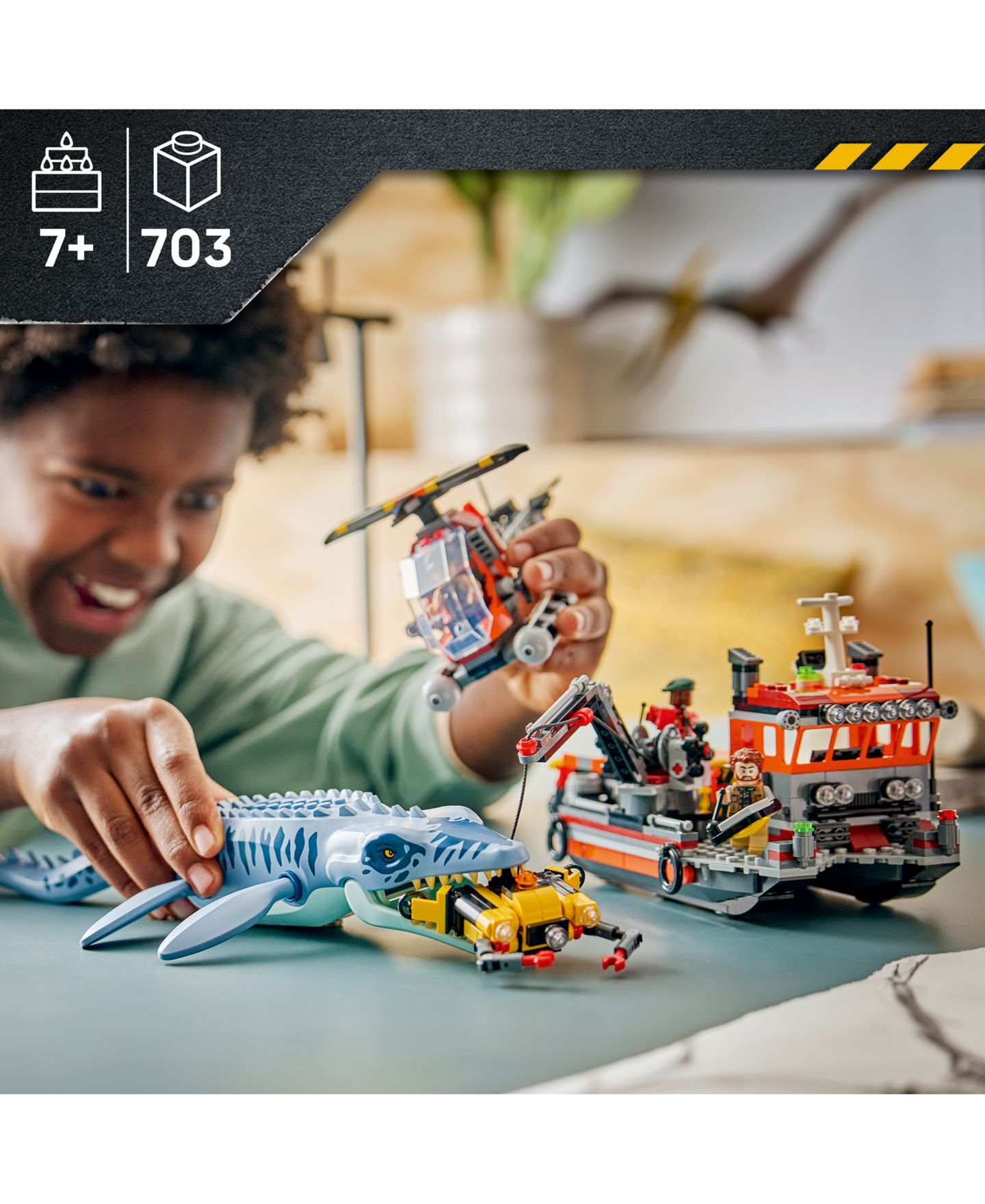 Детские конструкторы LEGO® Jurassic World Mosasaurus Dinosaur Boat Attack 77983, 703 Pieces — фото 4