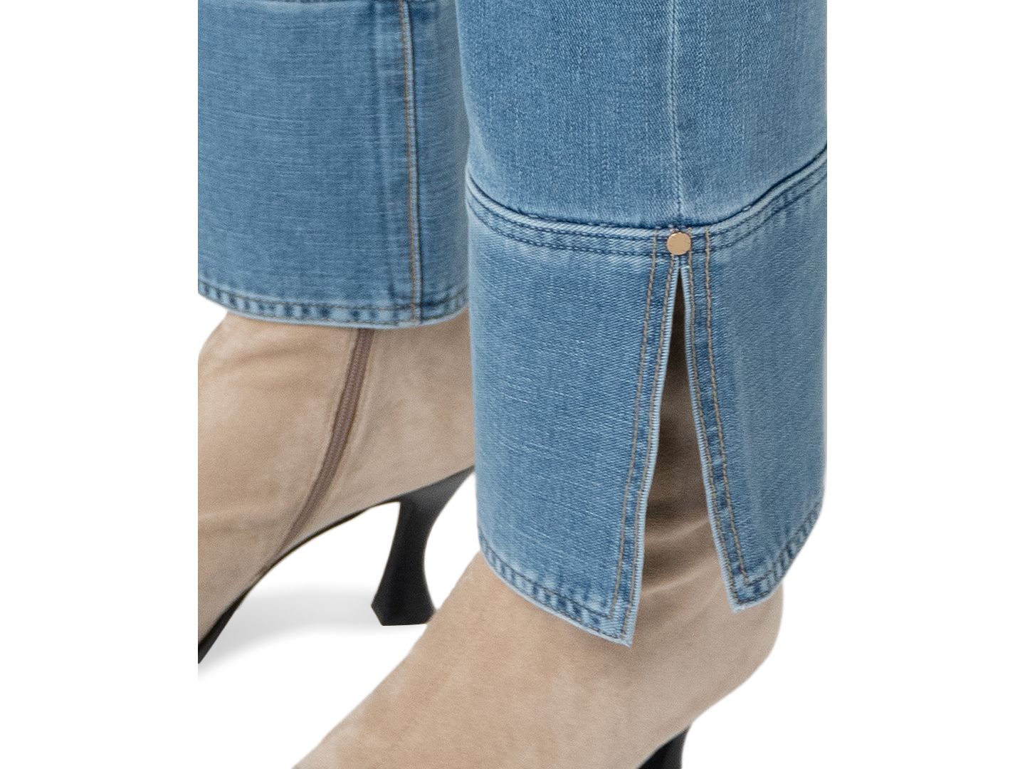 Женские джинсы Liverpool Los Angeles Petite Kennedy Straight-Leg Cuffed Mid-Rise, цвет: Небесно-голубой — фото 3