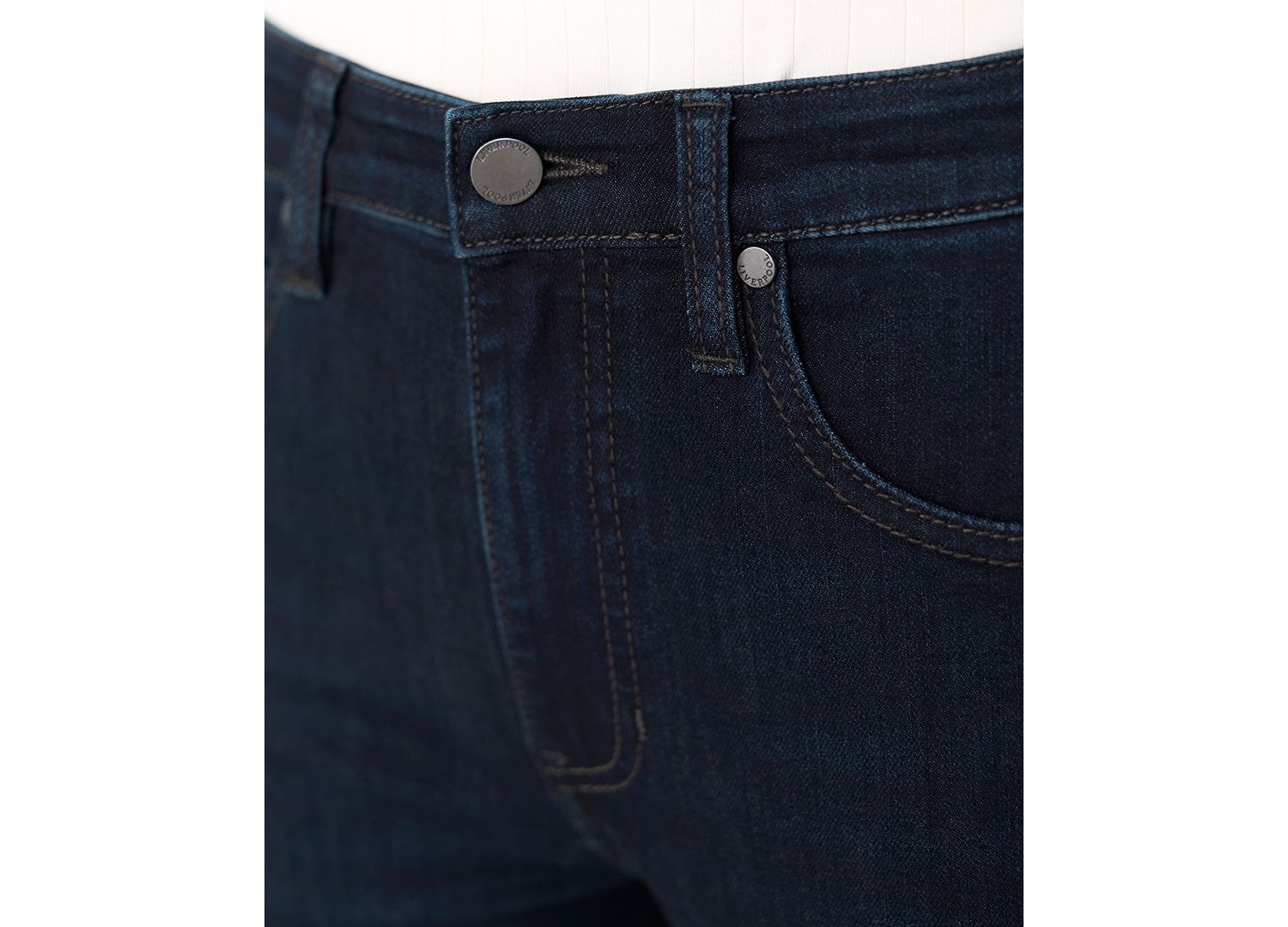 Petite Bobbie Boot Mid-Rise Bootcut Jeans