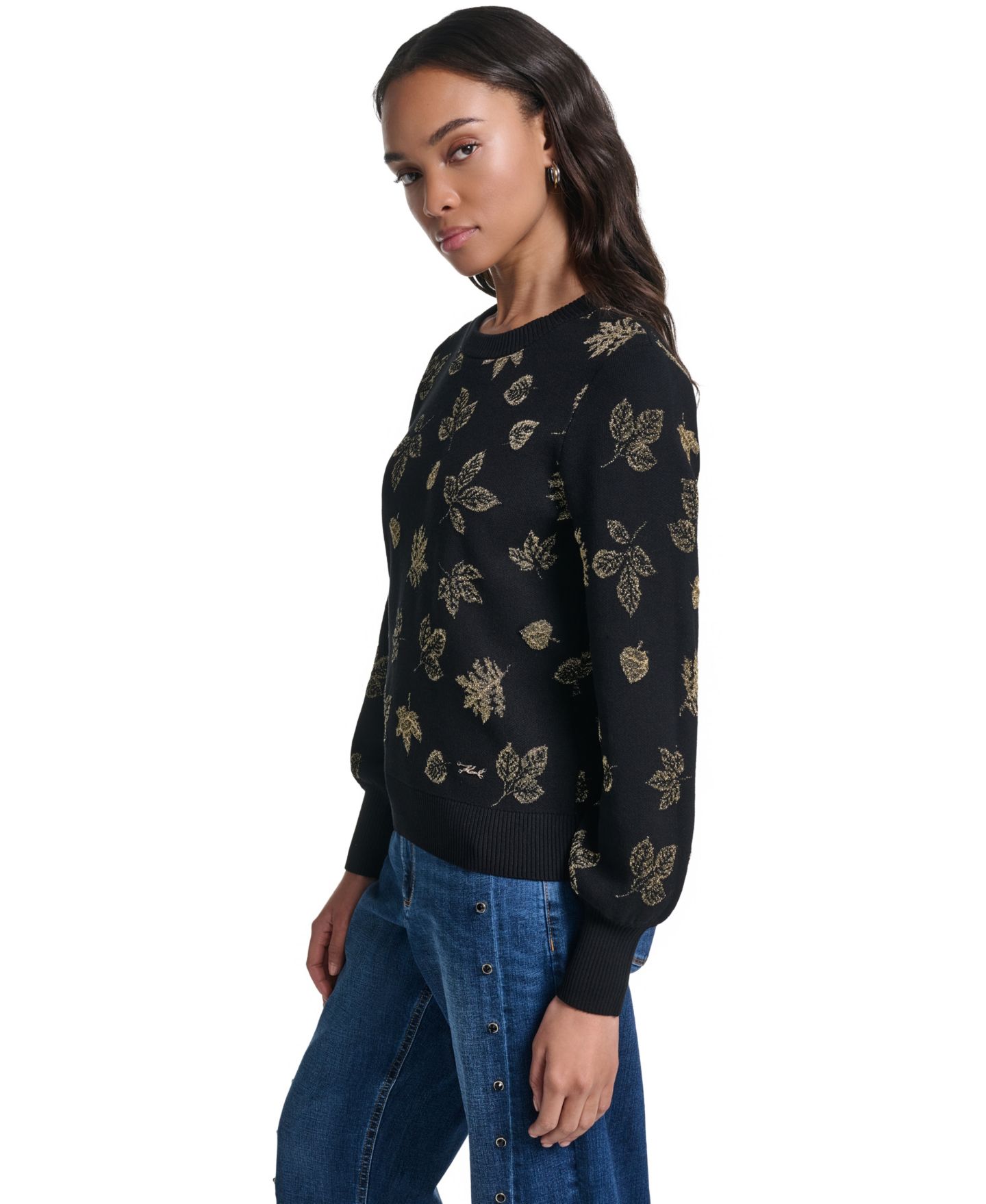 Женский свитер KARL LAGERFELD PARIS Petite Metallic-Leaf Print Crewneck, цвет: Чёрный / Золотой — фото 3