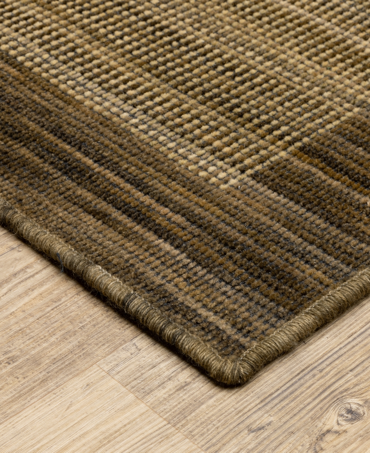 Oriental Weavers Warner WRN08 5'3"x7'6" Area Rug