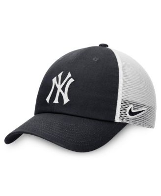 Women's Navy/White New York Yankees Club Trucker Adjustable Hat