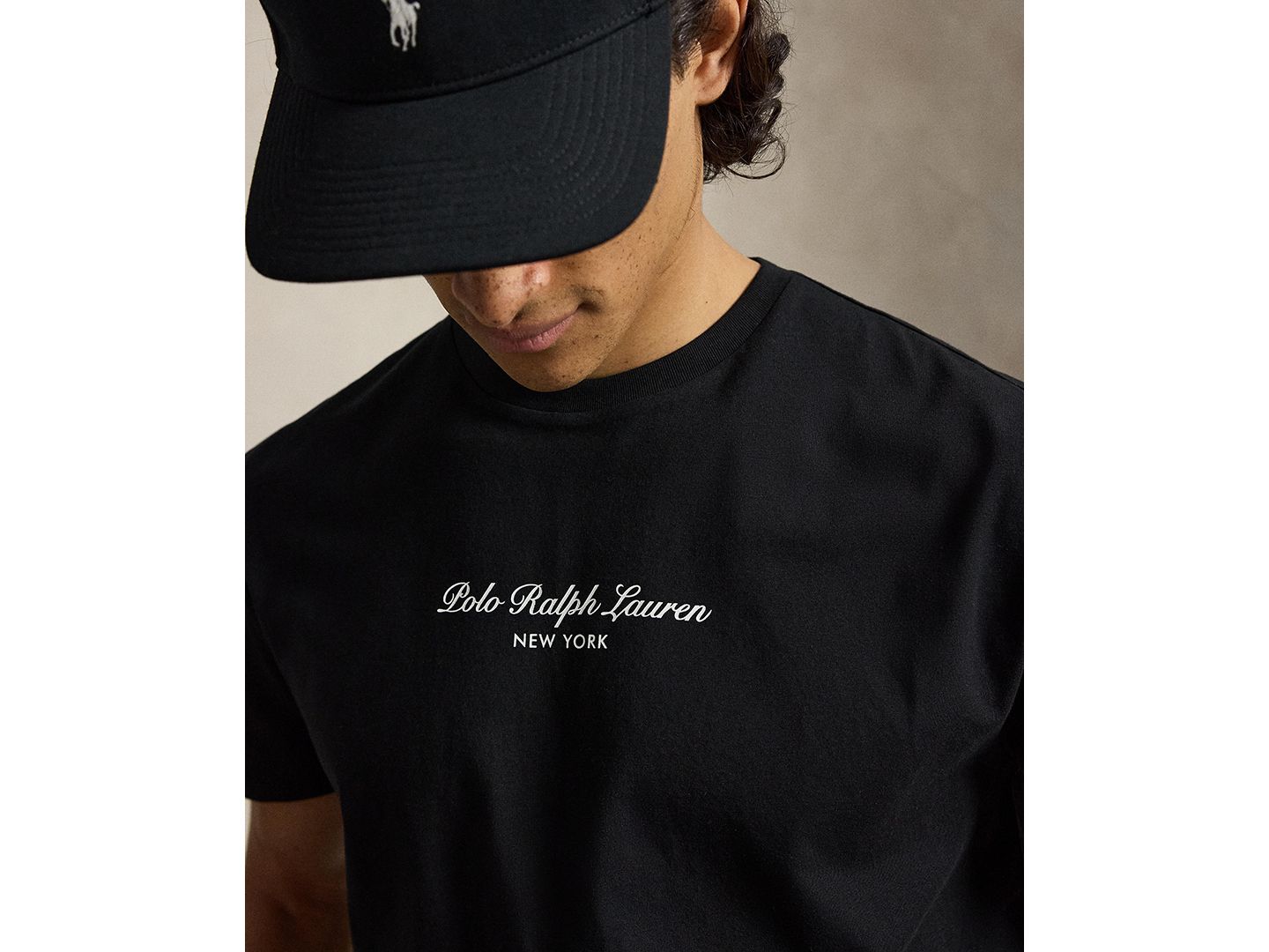 Мужская футболка Polo Ralph Lauren Classic Fit Logo Jersey, цвет: Чёрный — фото 3