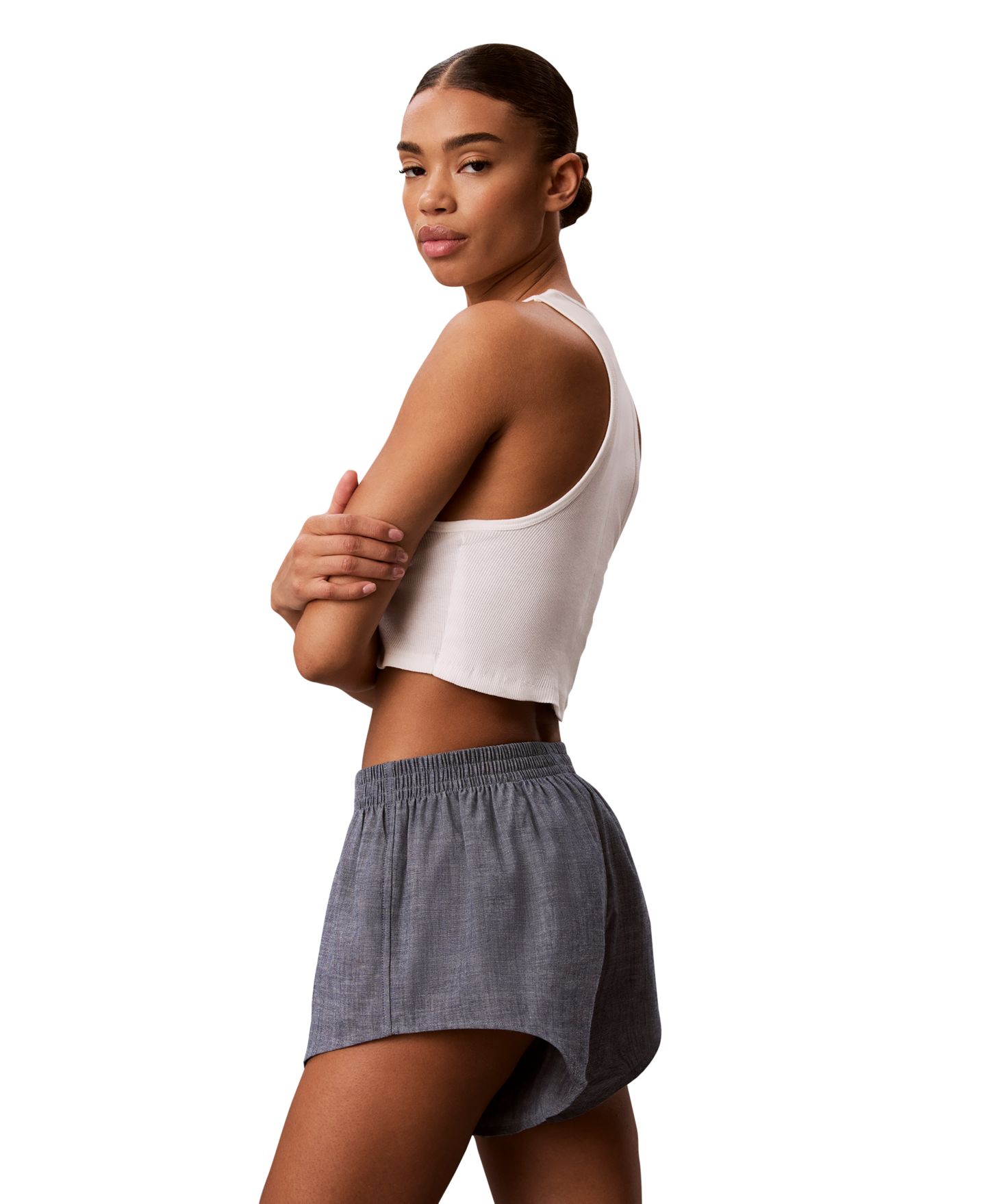 Женские шорты Calvin Klein High-Rise Pull-On Chambray Shorts, 3" Inseam, цвет: Индиго — фото 3
