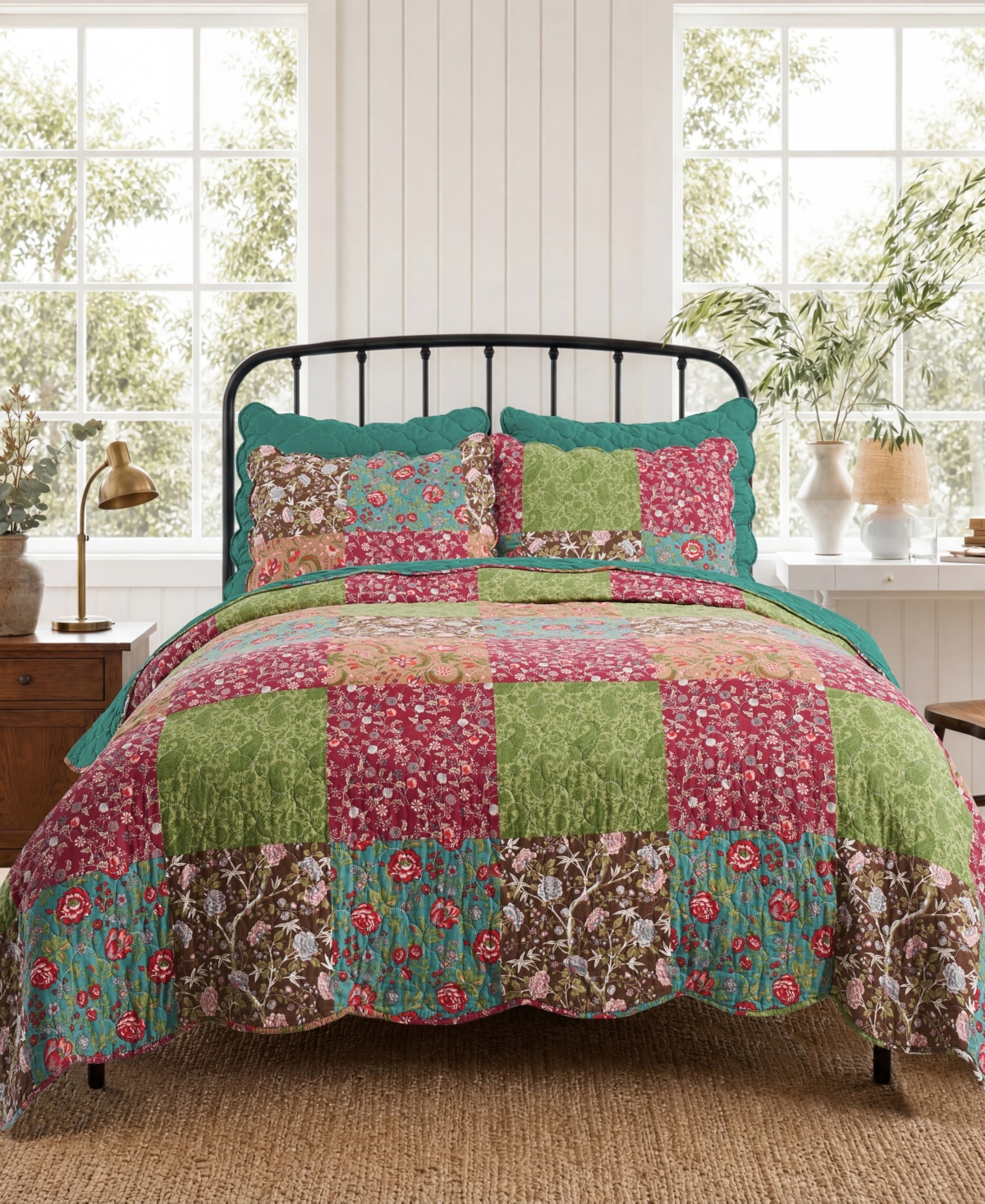 Greenland Home Fashions Danica Reversible 2-Piece Quilt Set, Twin