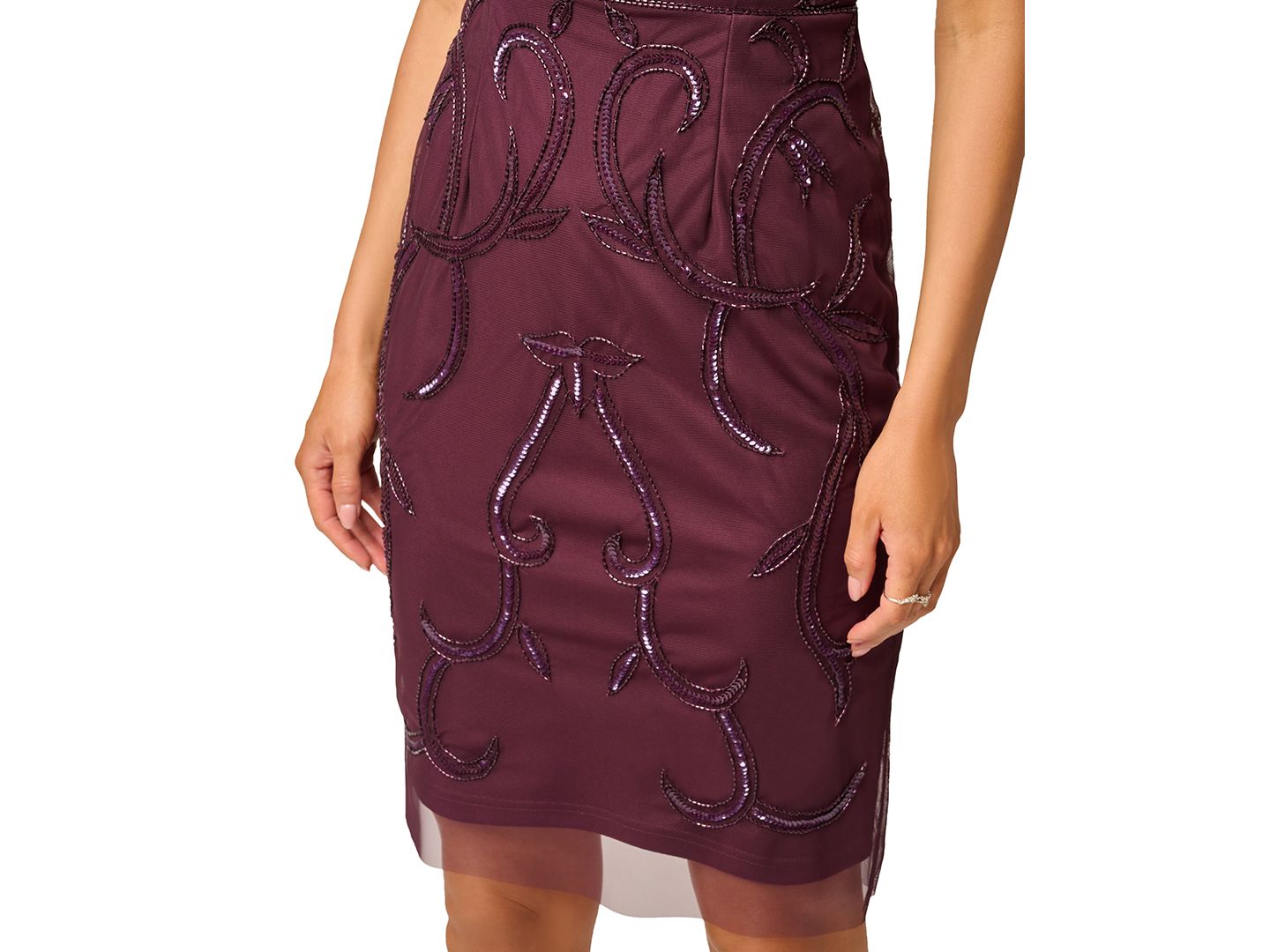 Женское платье Adrianna Papell Beaded Short-Sleeve Sheath, цвет: Ночной сливовый — фото 5