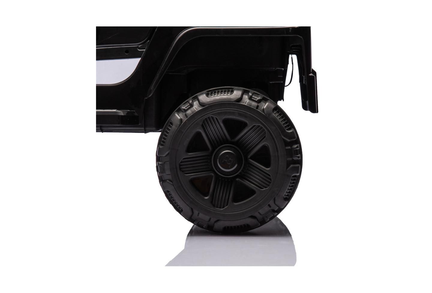 Детская игрушка YOBTOP 12V Kids Ride-On Electric Truck with Parental Remote Control, Ages 1+, цвет: Чёрный — фото 8