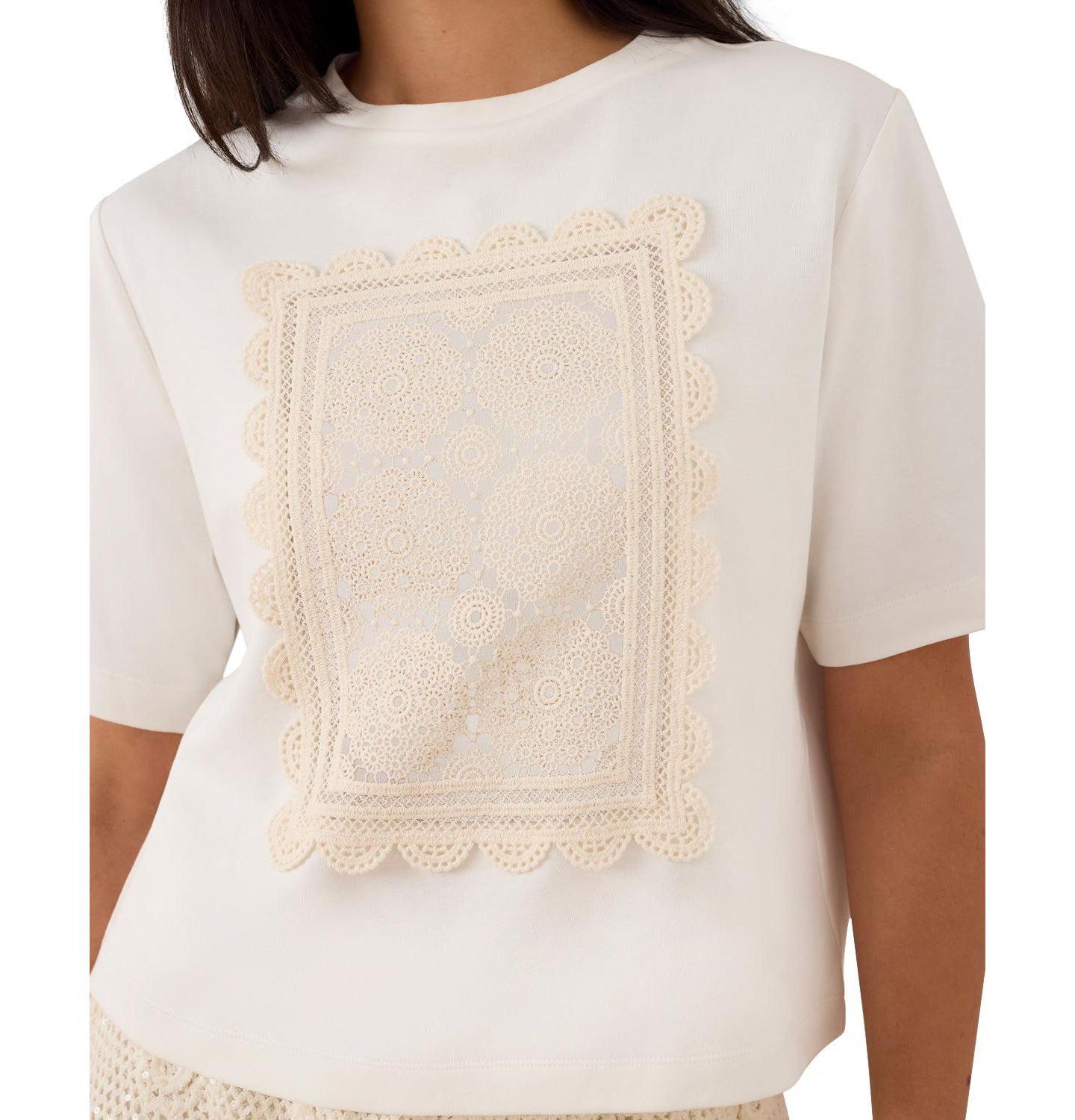 Женская футболка Mint Velvet Crochet Crewneck Short-Sleeve, цвет: Слоновая кость — фото 2