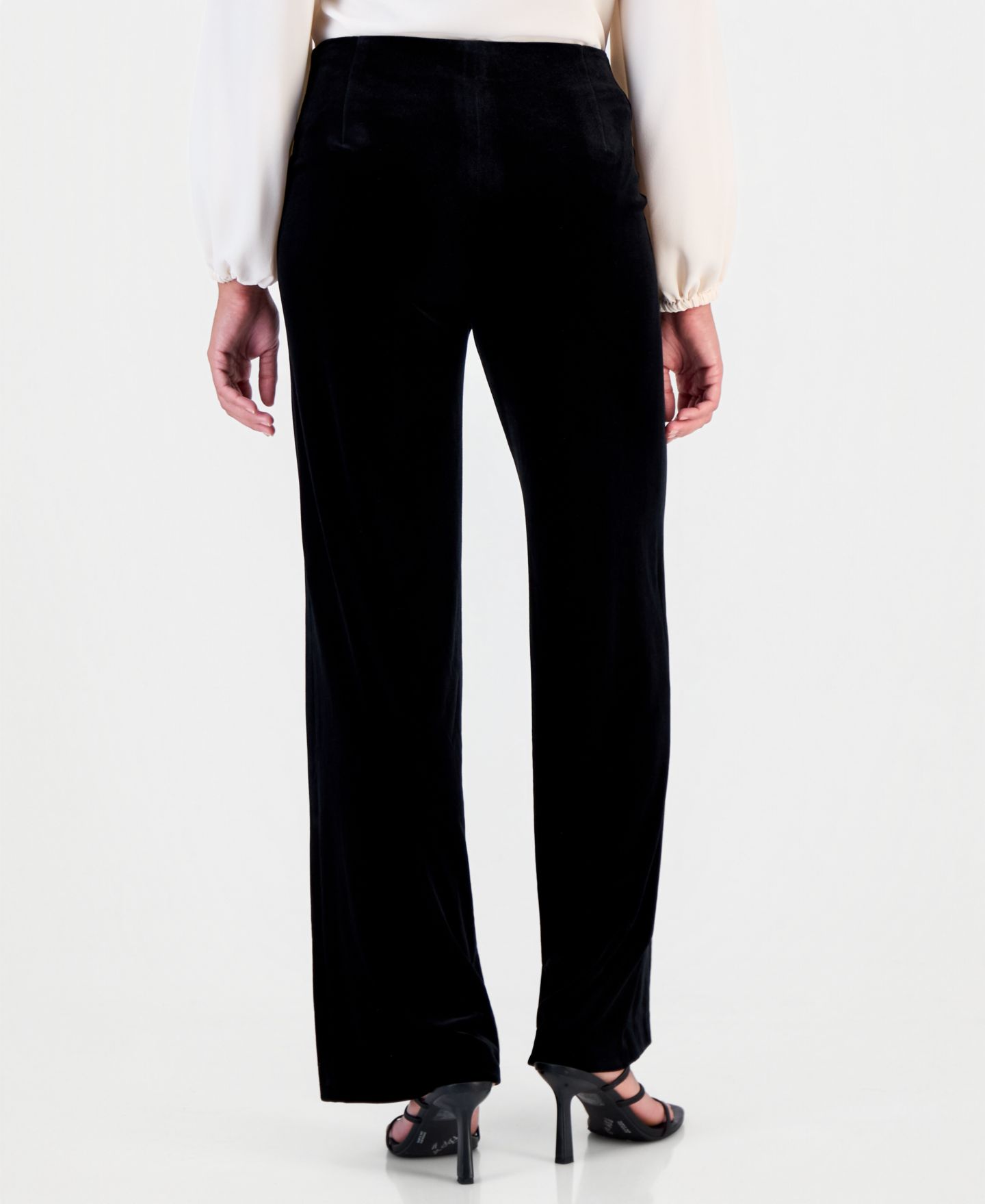 Женские брюки Bar III Pull-On Wide-Leg Velvet, цвет: Чёрный бархатный — фото 4