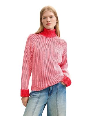 Women's Chunky-Knit Turtleneck Sweater