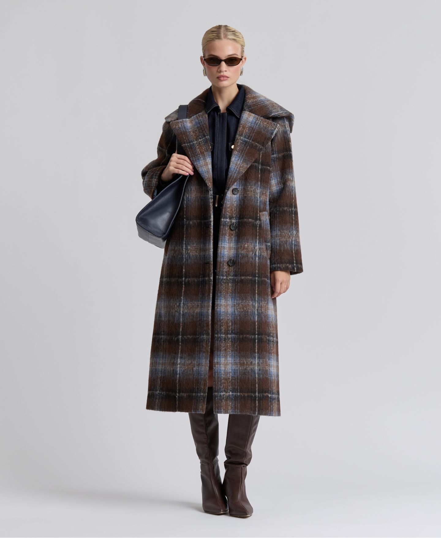 Женское пальто Avec Les Filles Plaid Notch-Collar Maxi, цвет: Коричневый синий клетчатый — фото 7
