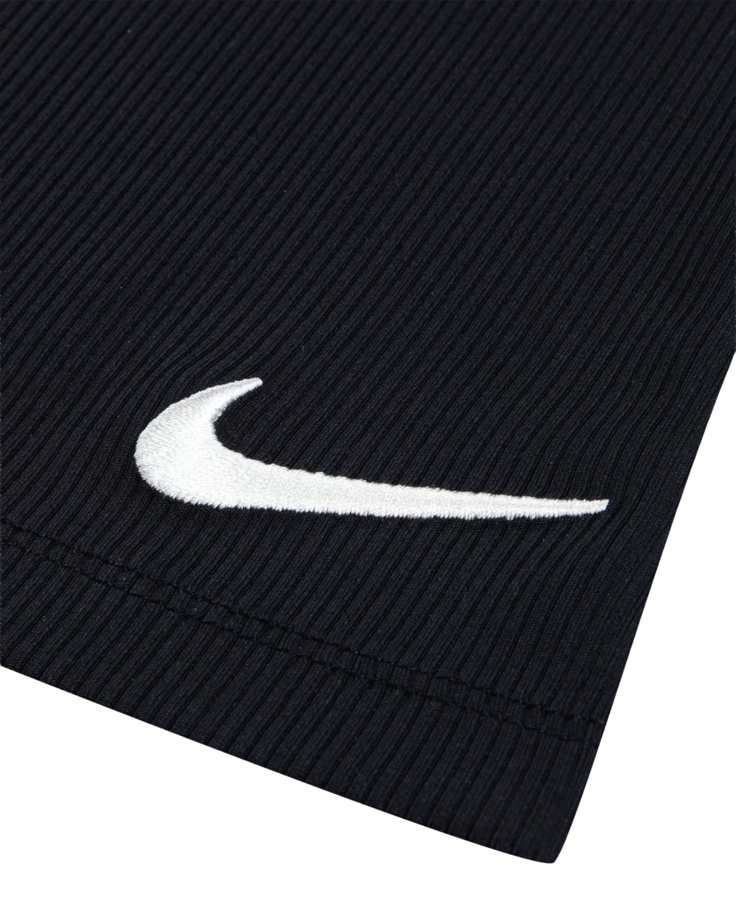 Детский комплект Nike Swoosh Sparkle из 3 предметов: жилет, футболка, легинсы, 4-6X, цвет: Чёрный — фото 4