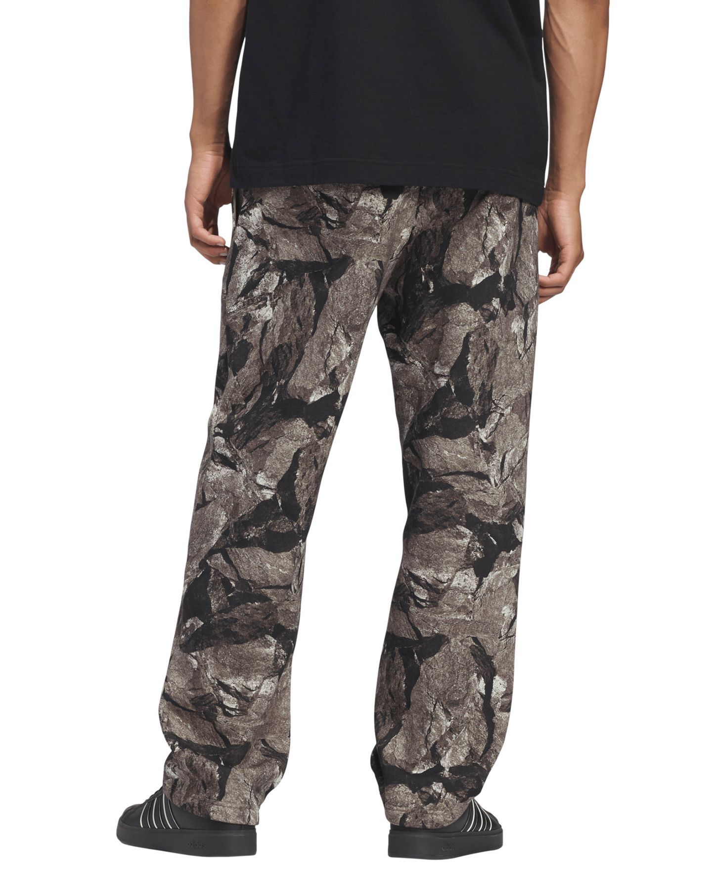 Мужские брюки adidas Rock Camo Fleece Open Hem, цвет: Серебряный галечный — фото 3