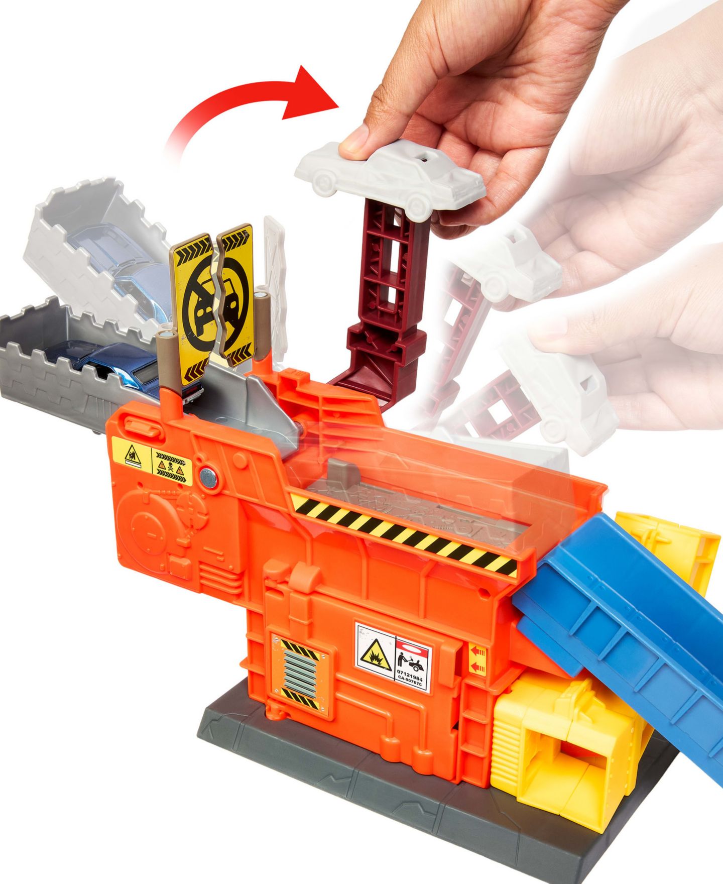 Детский игровой набор Matchbox 1:64 Scale The Movie Smalley's Launch & Crush Playset, Ages 4+ — фото 5