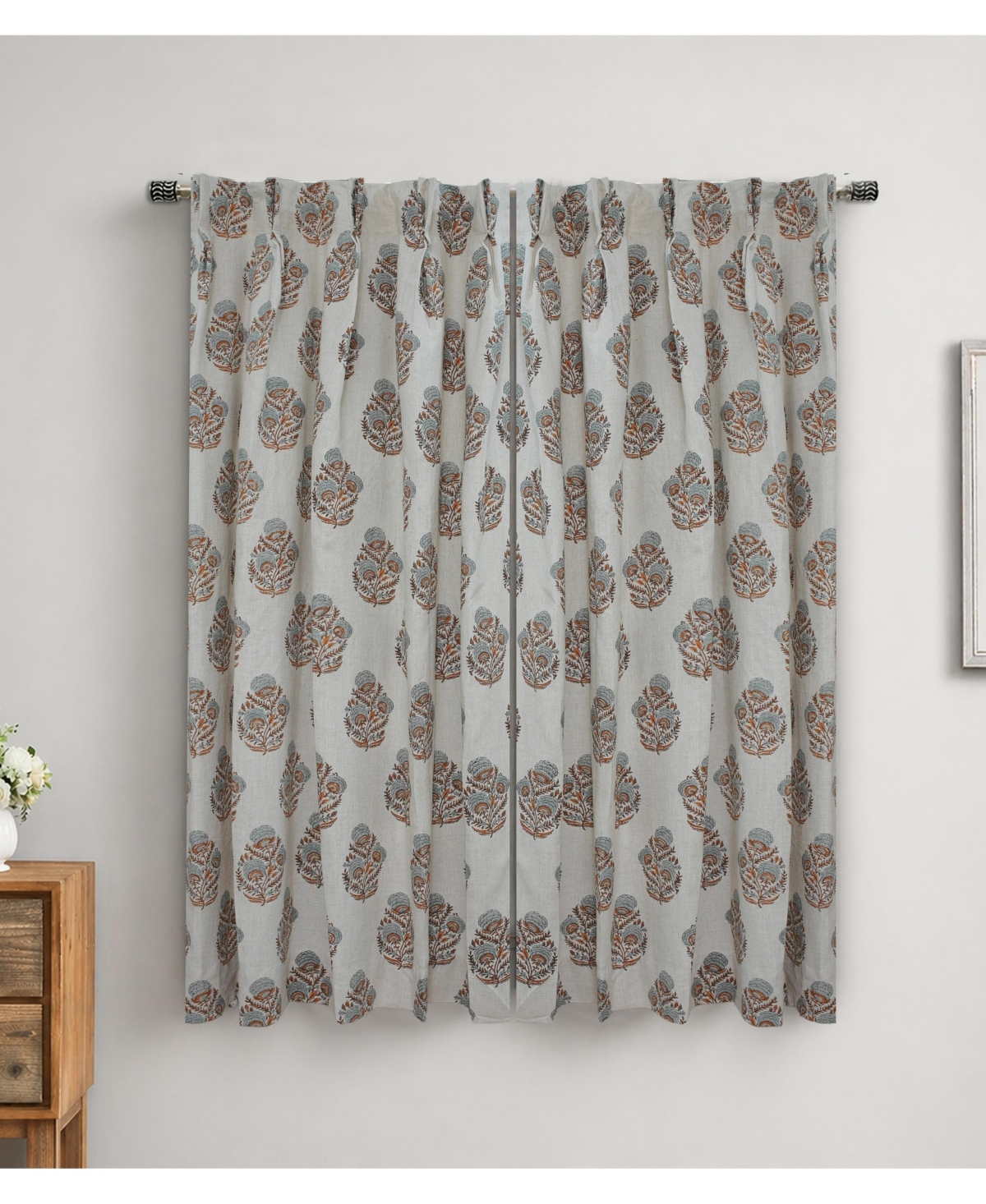 Fabdivine Mohini Handmade Linen Pleated Curtains