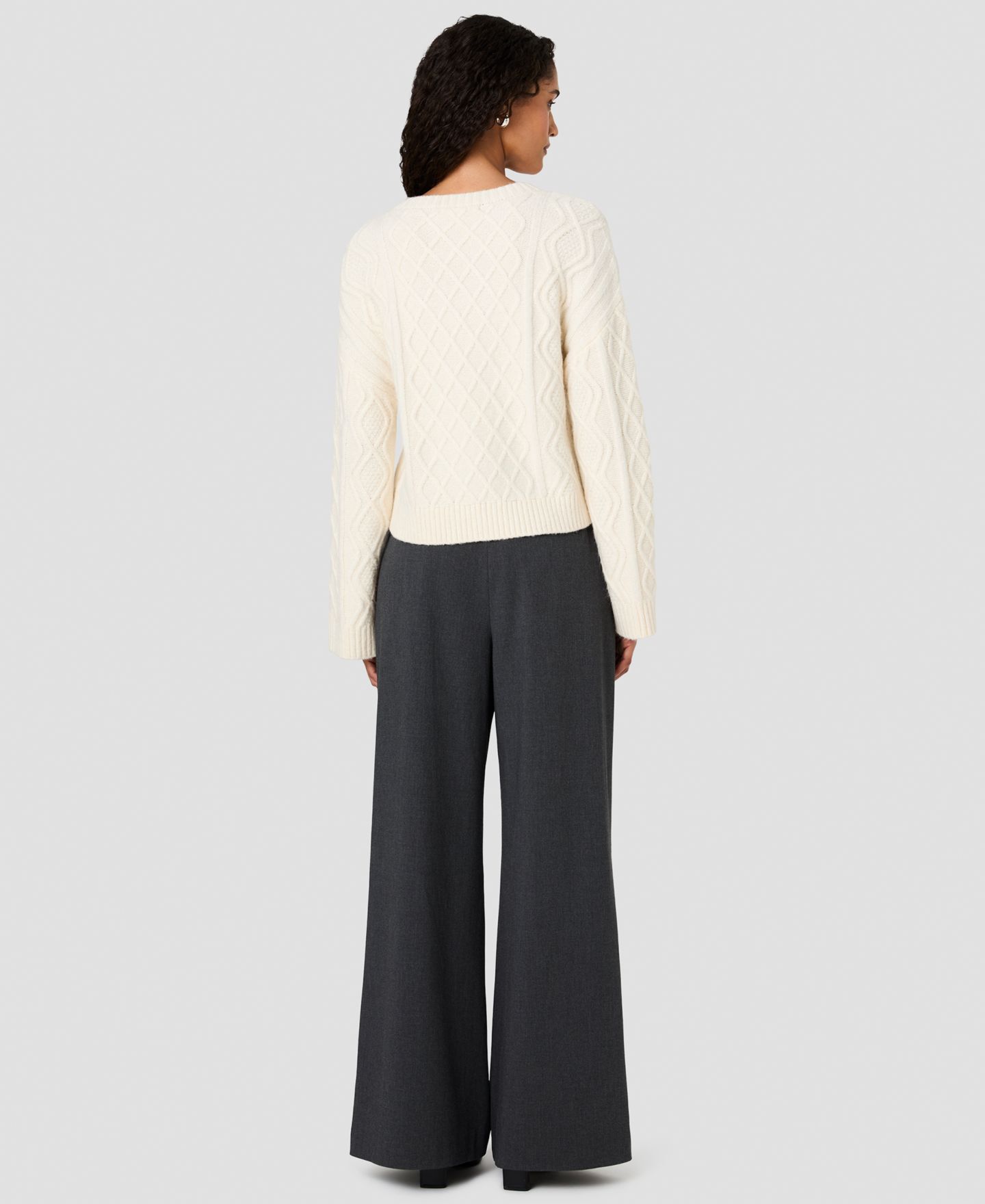 Женский свитер French Connection Wesley Cable-Knit Crewneck Pullover, цвет: Фарфоровый кремовый — фото 5
