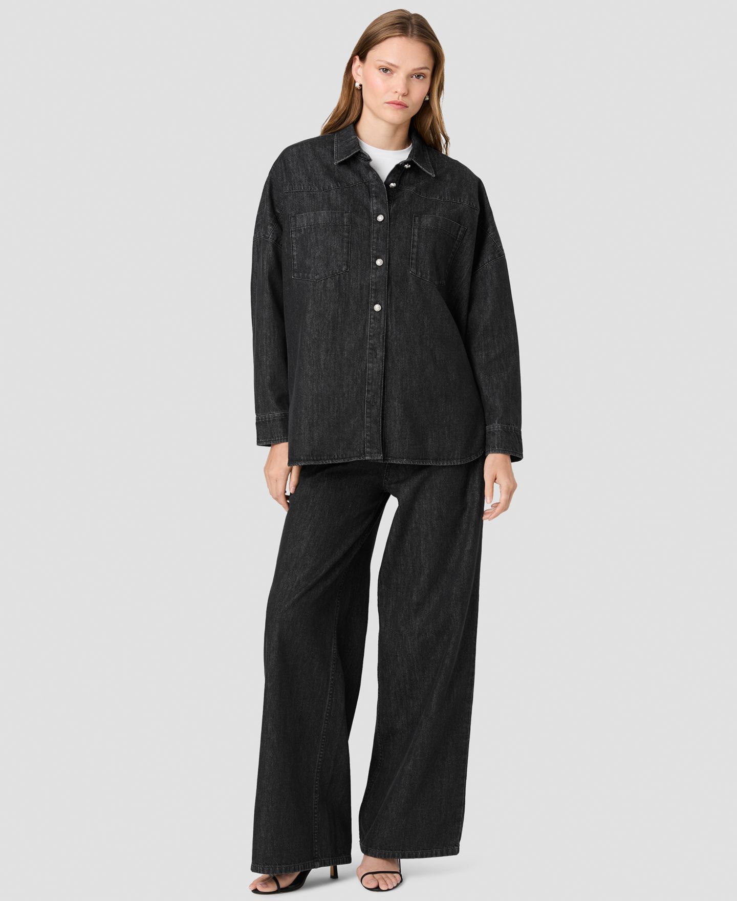 Женская рубашка French Connection Elton Denim Button-Down Long-Sleeve, цвет: Потёртый чёрный — фото 2