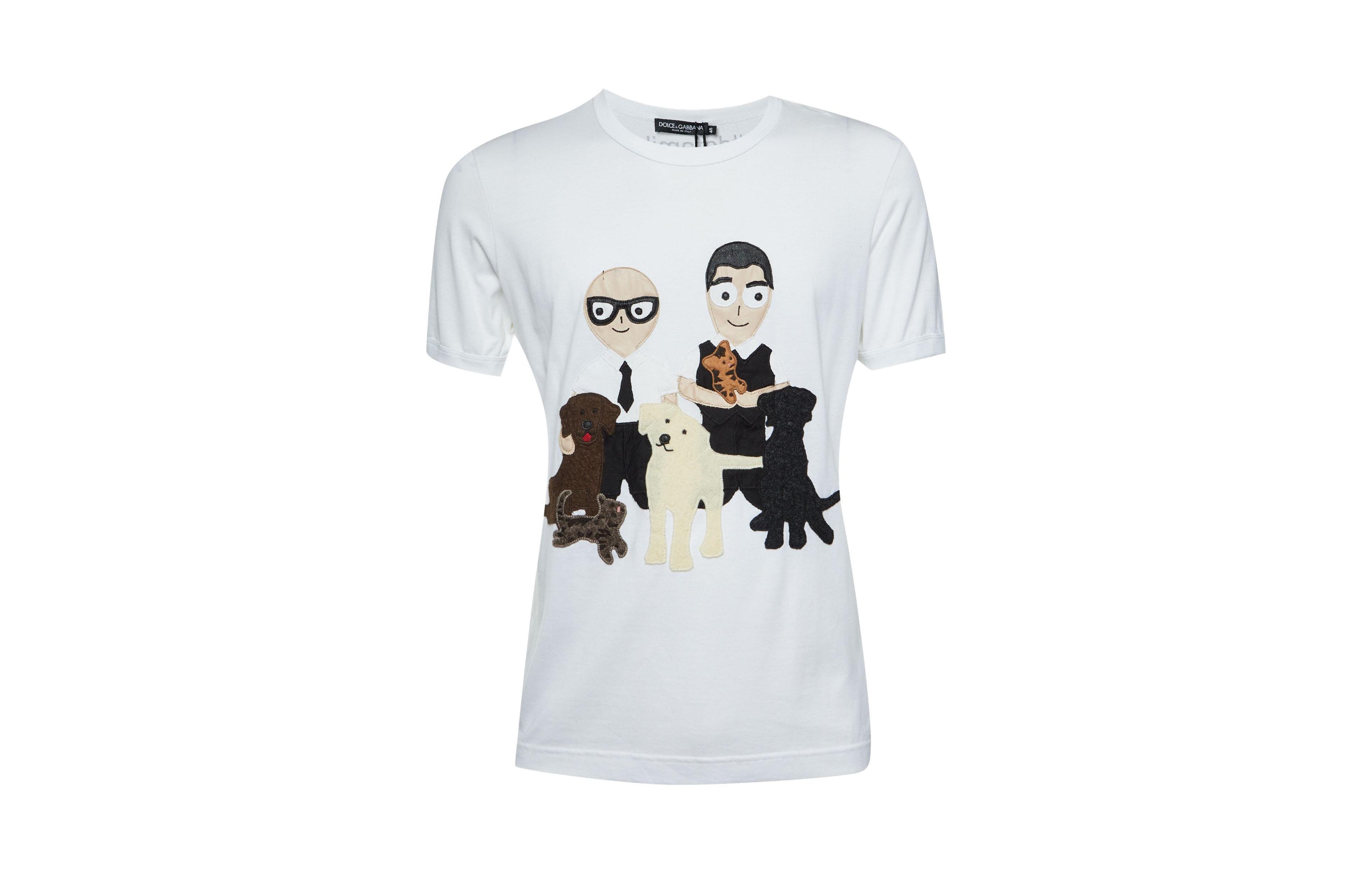Pre-Owned Dolce & Gabbana Women's Dg Family Applique Cotton T-Shirt