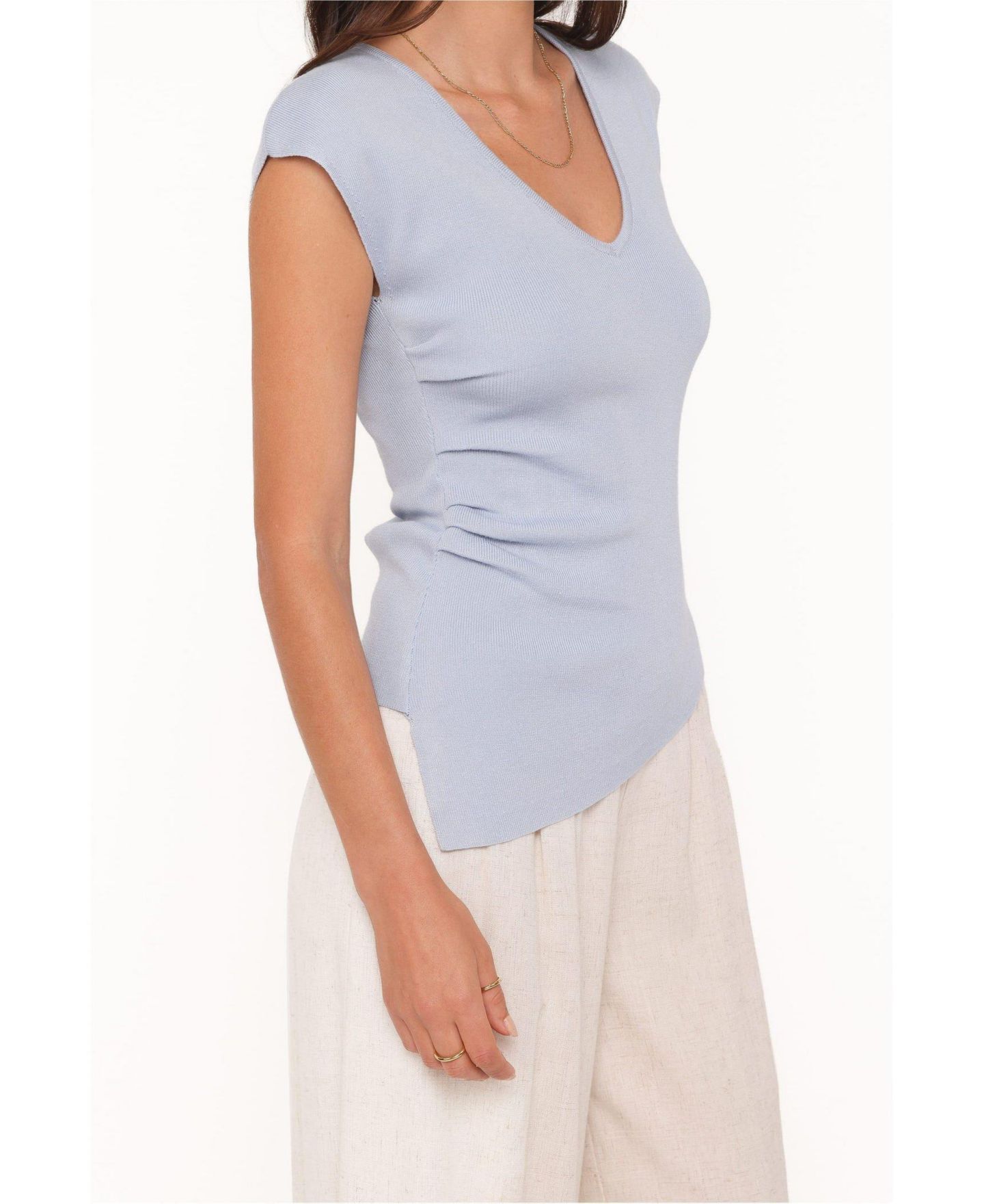 Женский топ Petal and Pup Tori V-Neck Short-Sleeve Asymmetrical-Hem, цвет: Светлый синий — фото 4