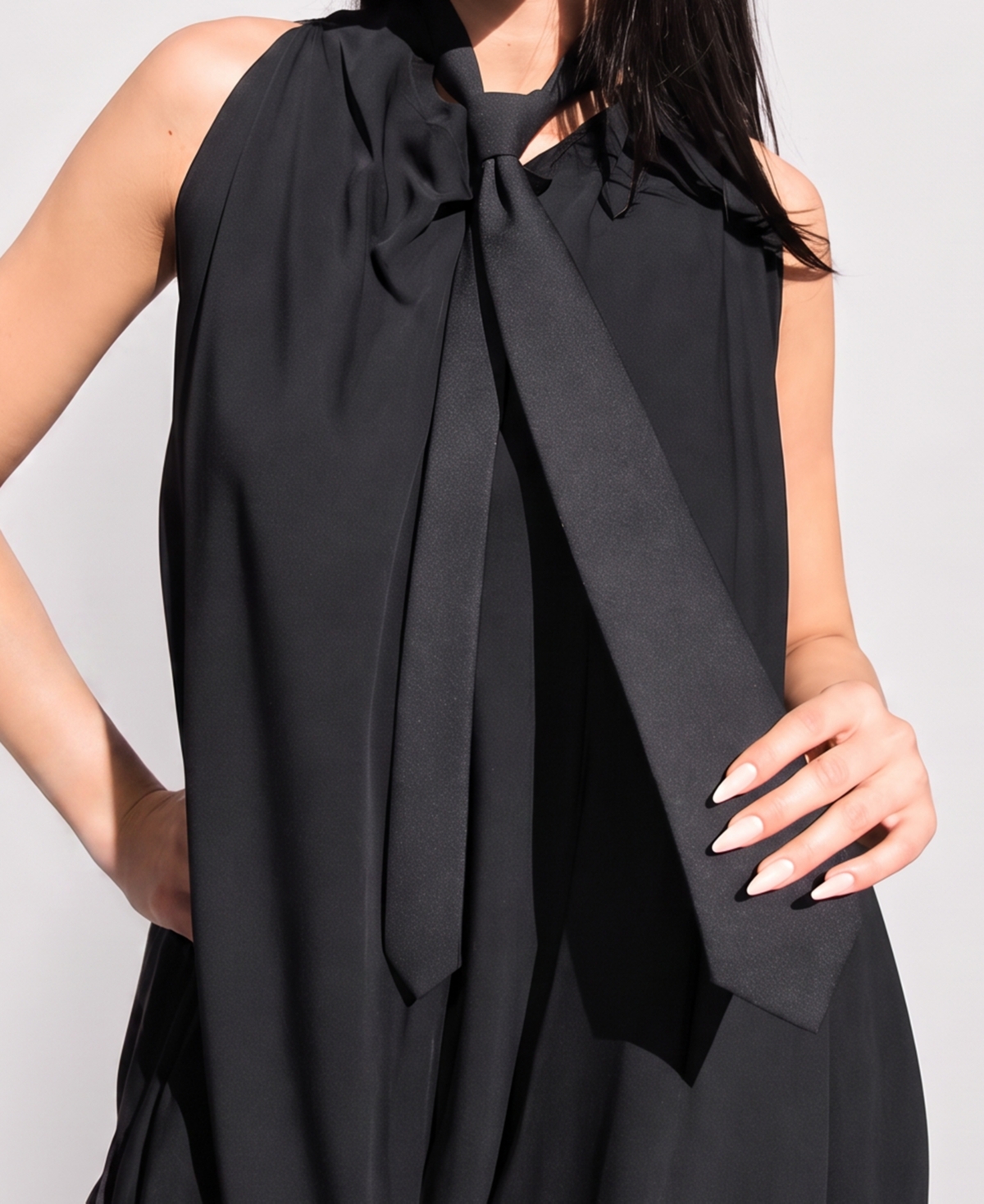 Bespoke Fashion Women's Satin Solid Pattern Necktie