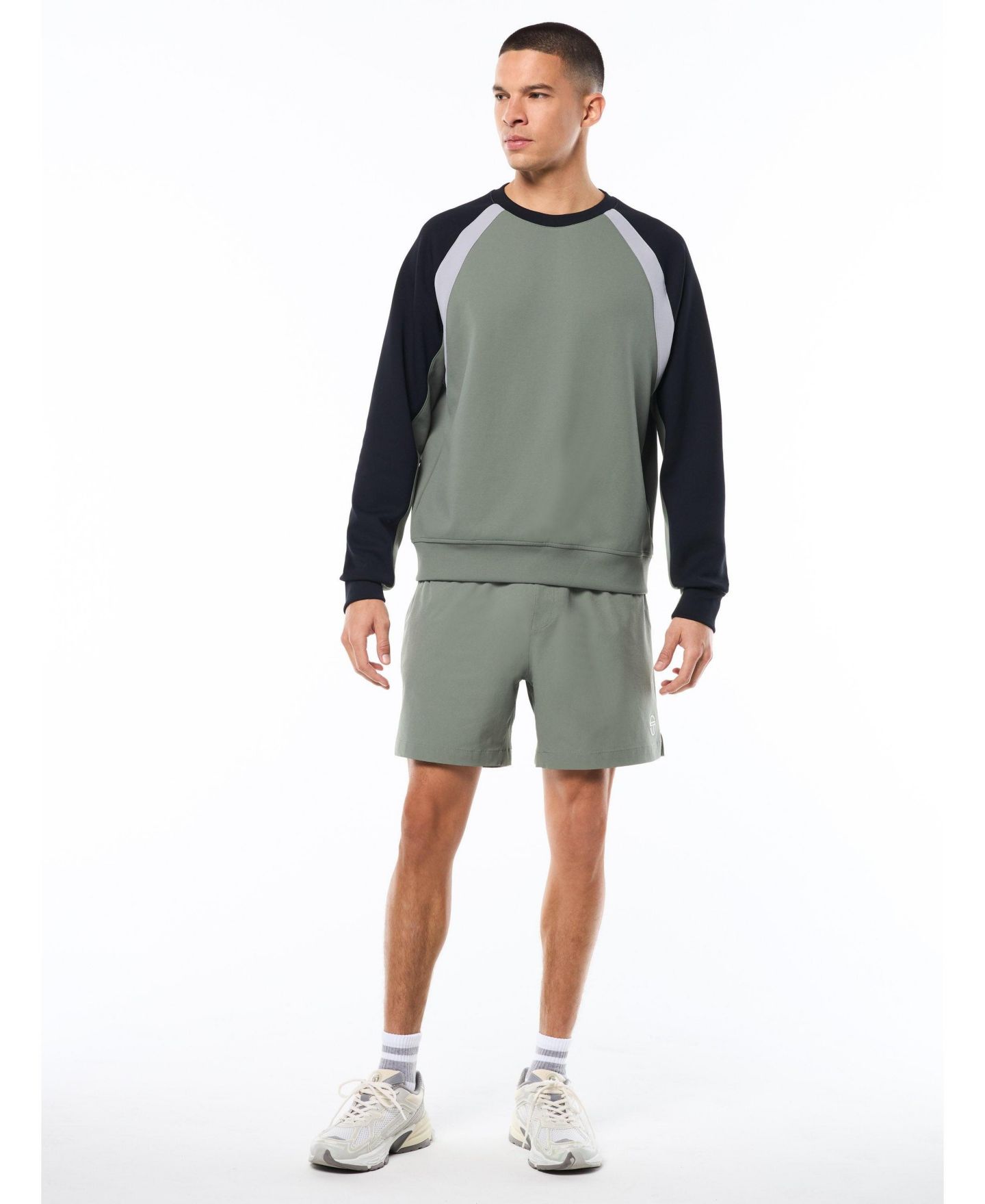 Мужской свитшот Sergio Tacchini Long-Sleeve Regular-Fit Sportivo Crewneck, цвет: Зелёный — фото 2
