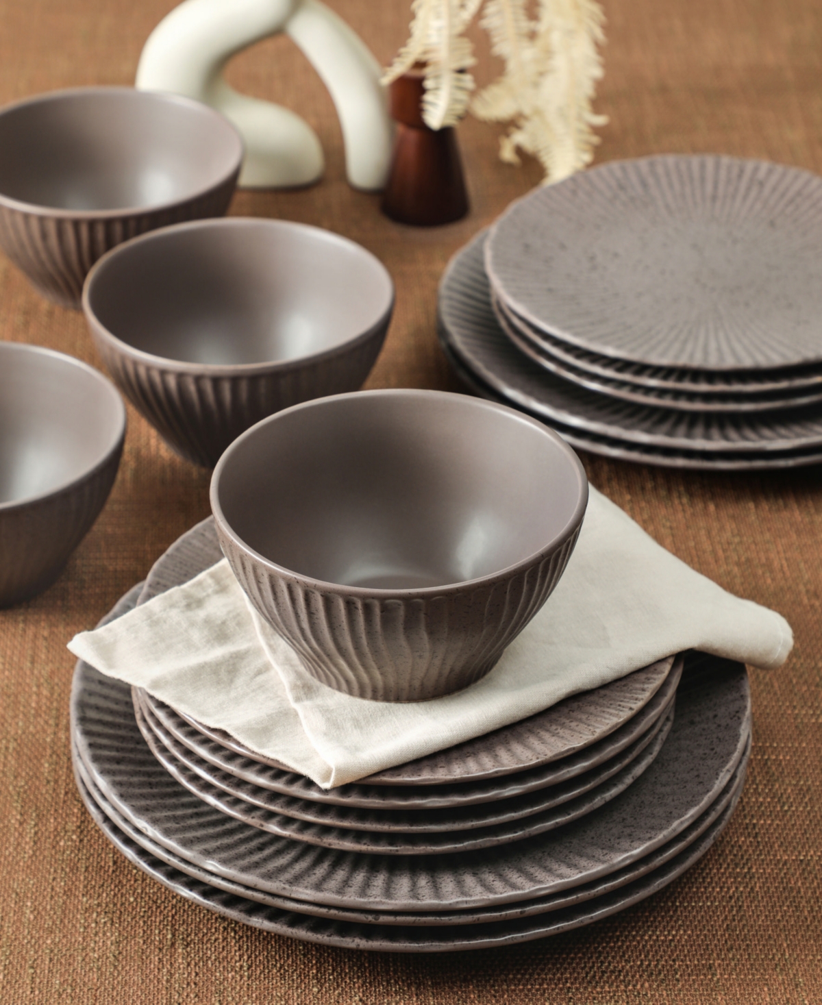 Stone Lain Arlo -Piece Dinnerware Set