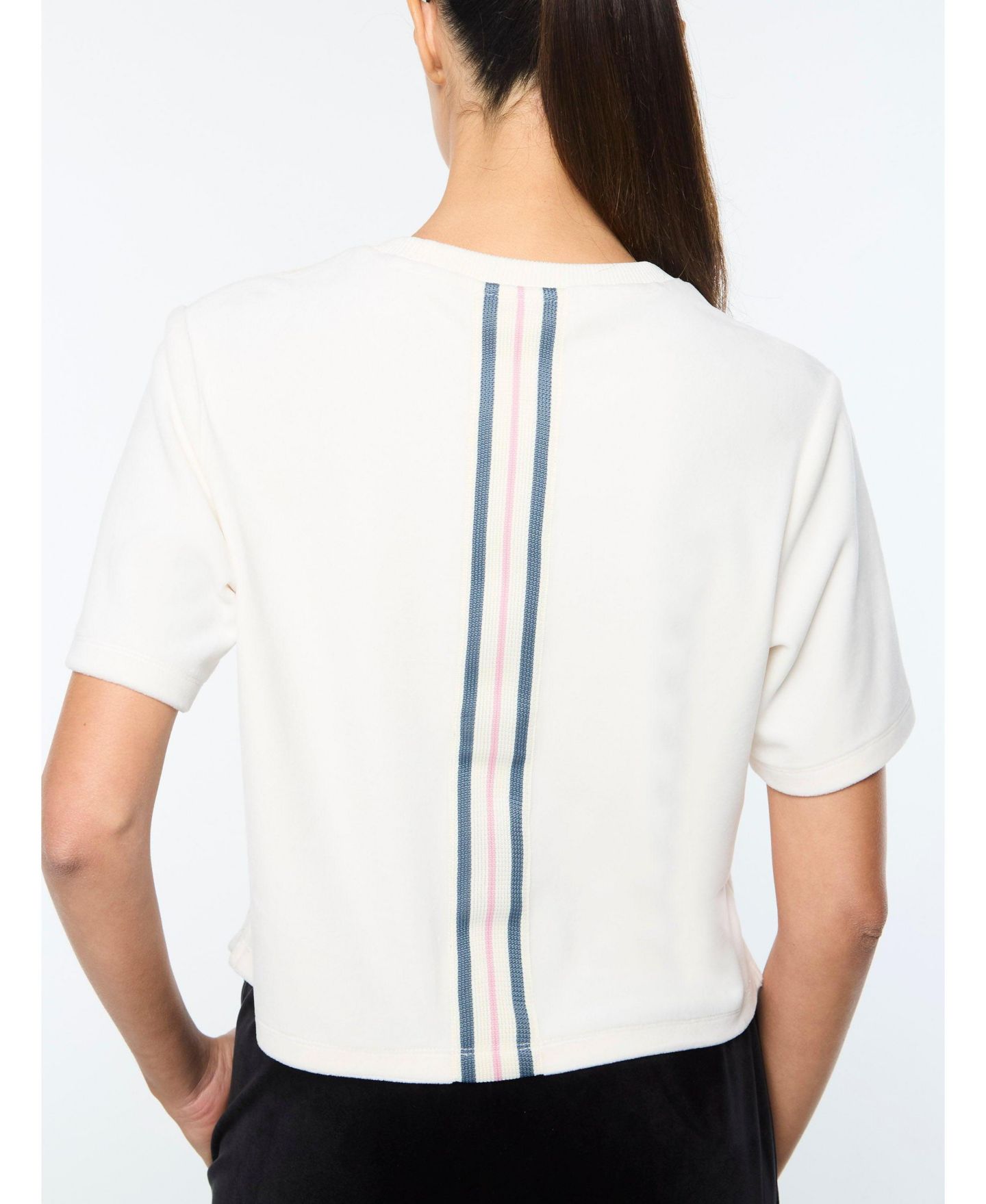 Женская футболка Sergio Tacchini Adele Velour Crewneck, цвет: Gardenia — фото 5