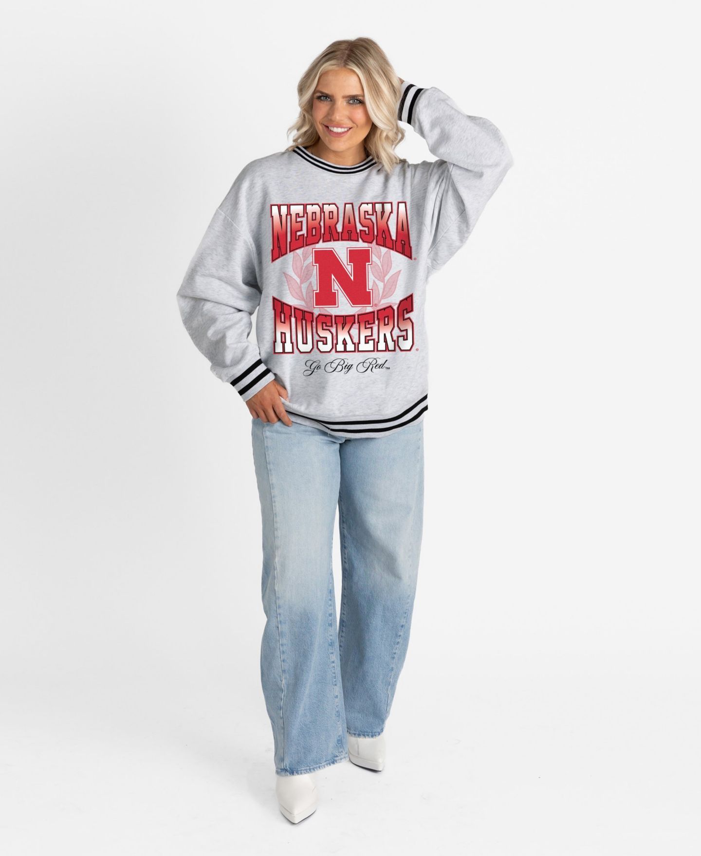 Женская толстовка Gameday Couture Ash Nebraska Huskers Oversized Fade Route Ringer Stripe — фото 5