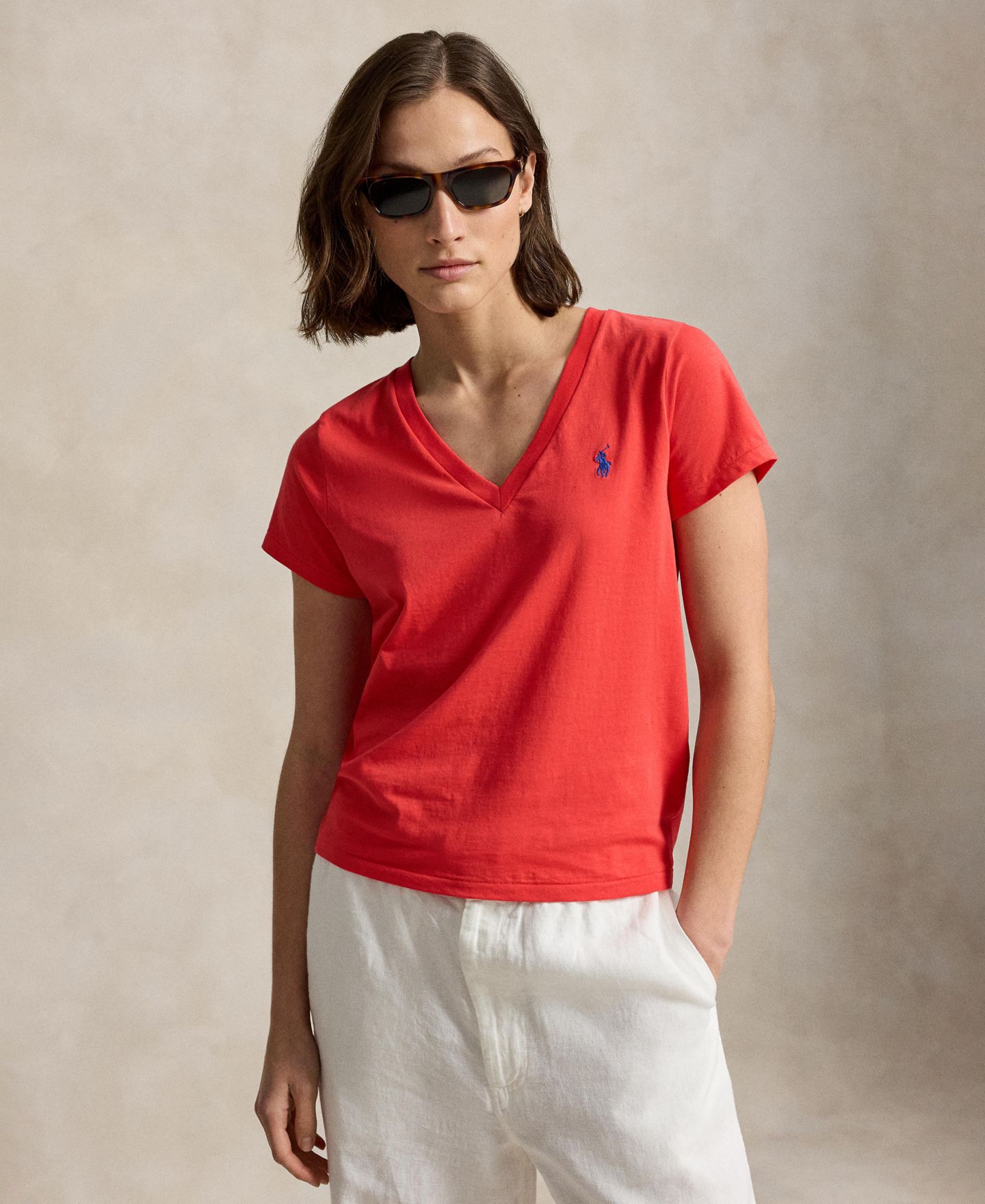Женская футболка Polo Ralph Lauren V-Neck Short-Sleeve, цвет: Bright Hibiscus — фото 6