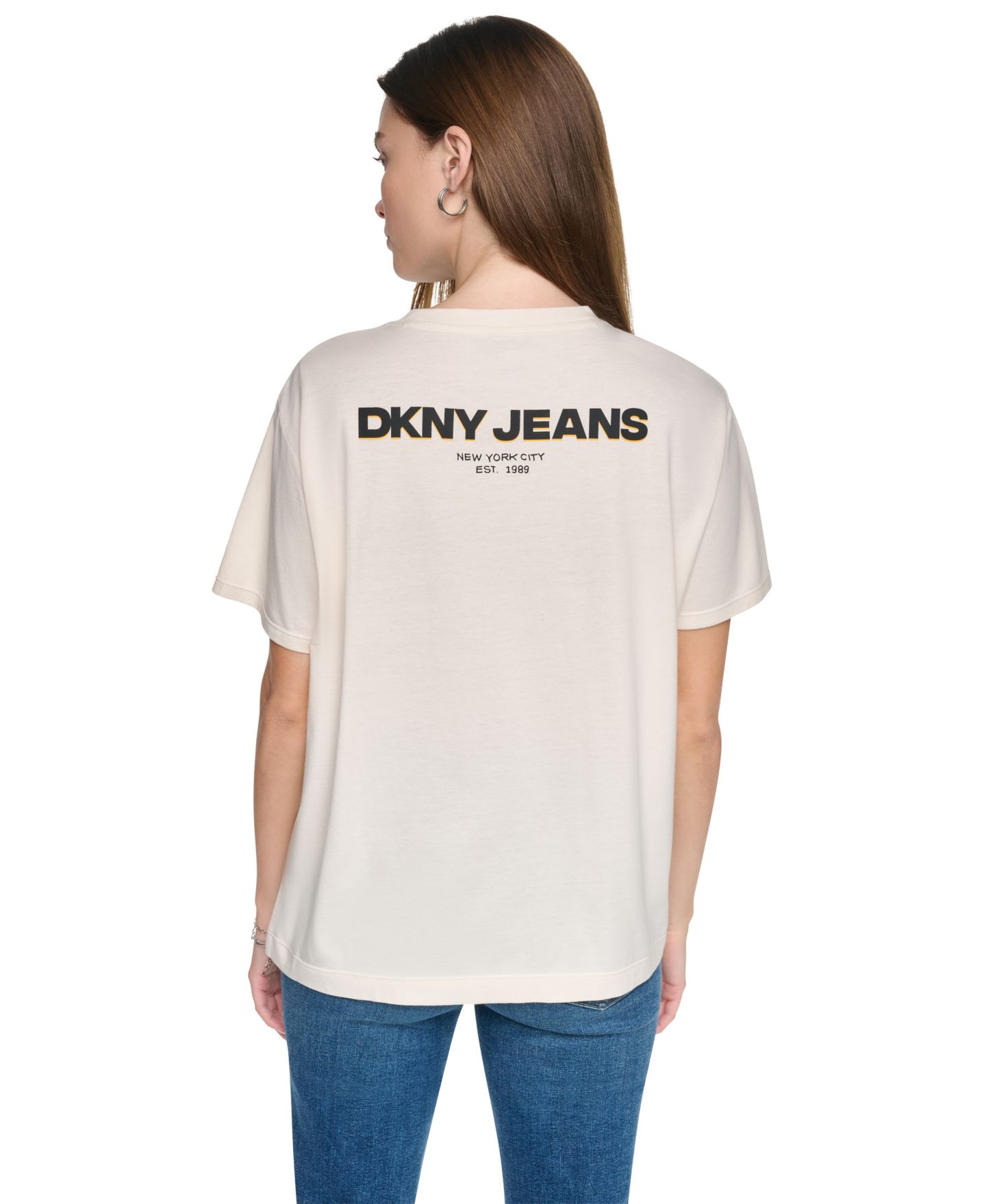 Женская футболка DKNY Jeans New York Downtown Logo Relaxed Graphic Cotton-Blend, цвет: Сливочный / Жёлтый — фото 4