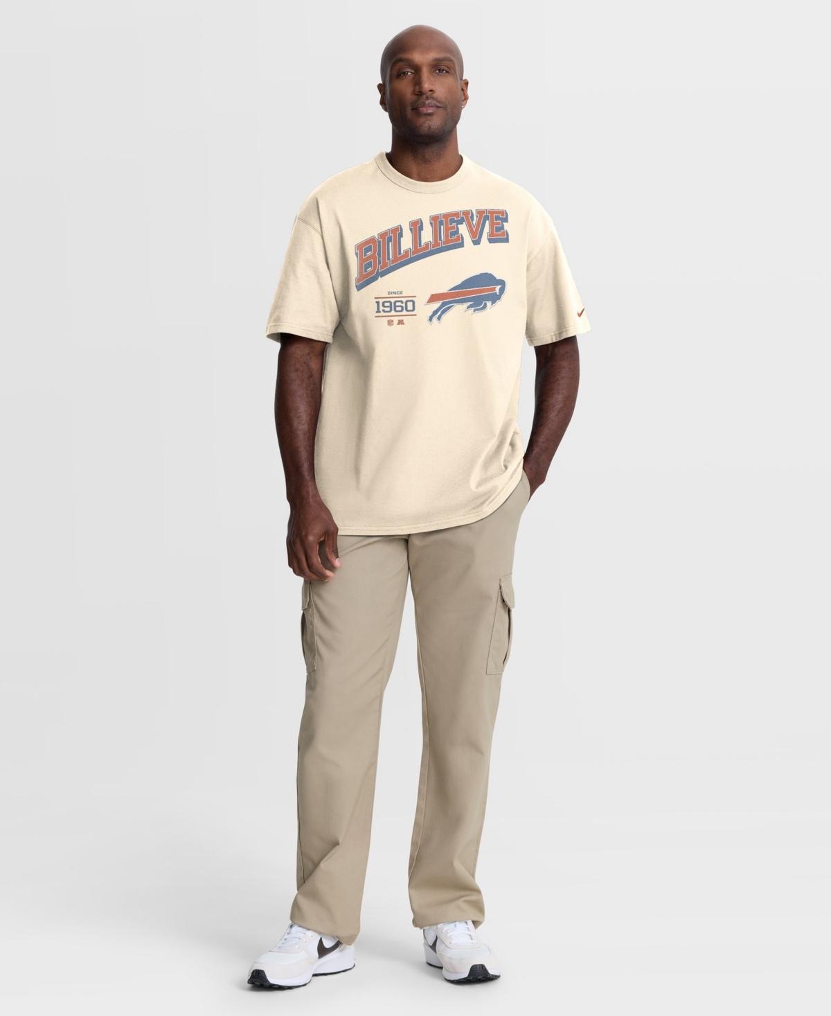 Nike Men's Buffalo Bills Max90 Loose-Fit Vintage Heavyweight-Cotton T-Shirt